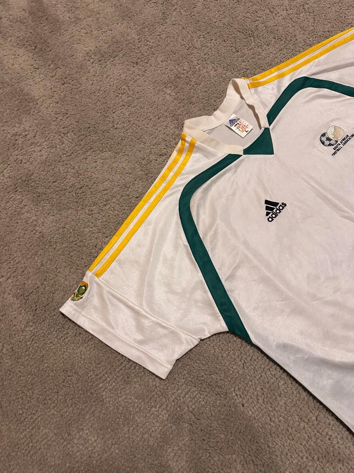 Adidas 2002 Adidas South Africa Football Shirt Soccer Jersey Sz L Size US L / EU 52-54 / 3 - 4 Thumbnail
