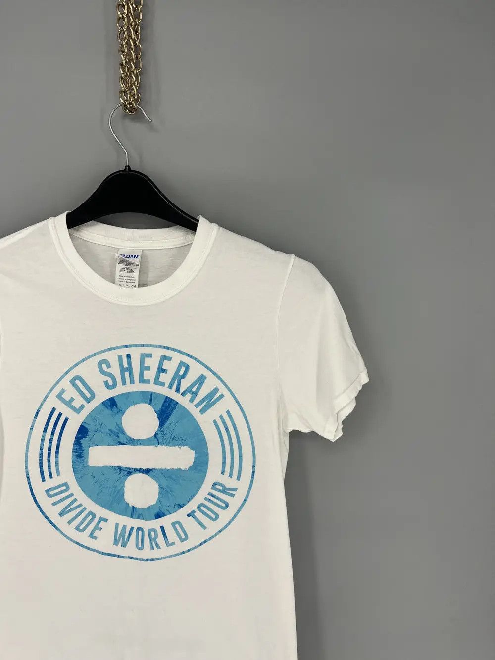 Vintage Vintage Y2K Ed Sheeran Divide World Tour T-Shirt S Size Size US S / EU 44-46 / 1 - 5 Thumbnail