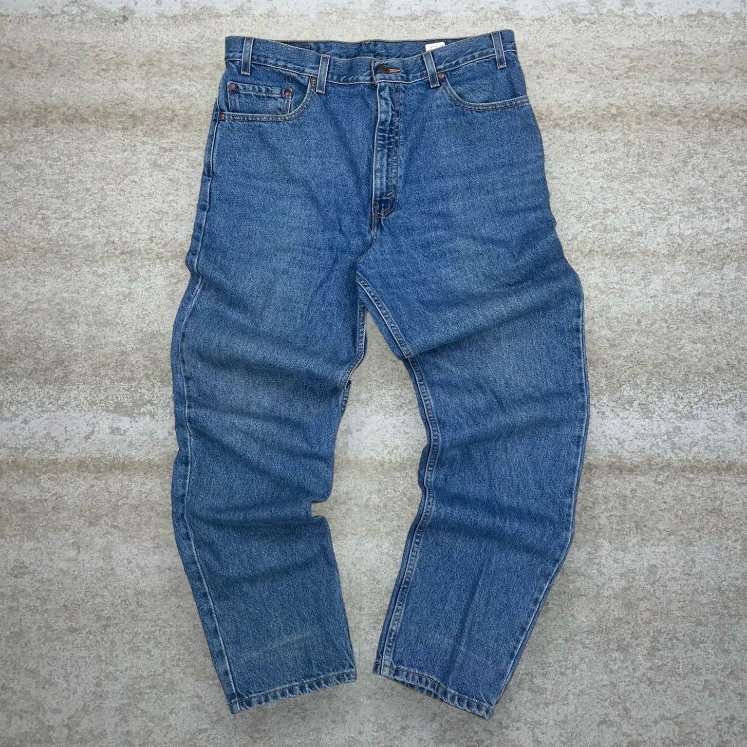 Levi's Vintage 90s Levis Jeans 540 36x32 Relaxed Fit Medium Wash Size US 36 / EU 52 - 2 Thumbnail