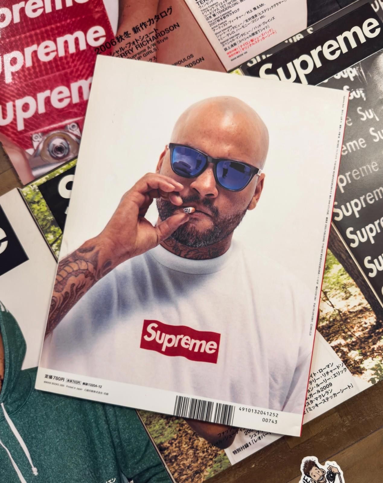 Supreme Supreme Book / Mook Complete Set VOL 1-6 (ALL STICKERS) Size ONE SIZE - 4 Thumbnail