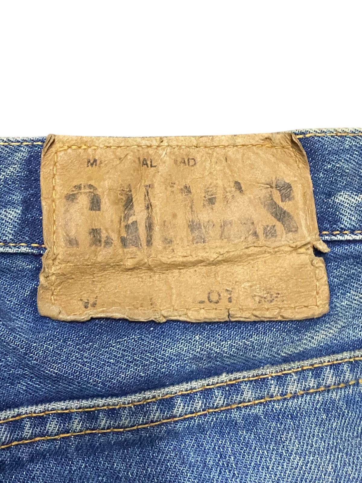Vision Streetwear Vintage Japanese Brand Canvas Mud Wash Distressed Loose Jean Size US 31 - 9 Thumbnail