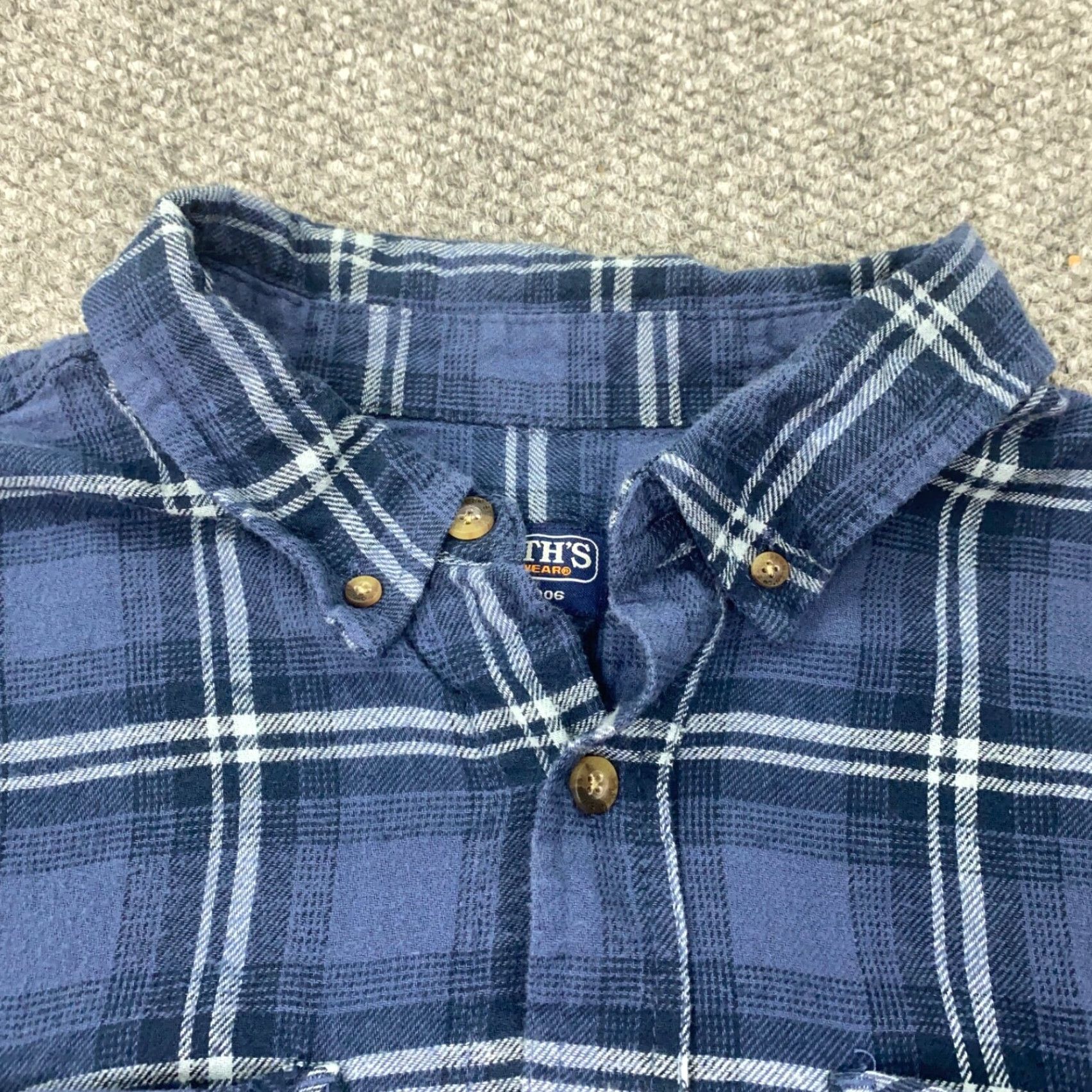 Vintage VINTAGE Smiths Workwear Shirt Mens XL Blue Plaid Flannel Button-Down Long Sleeve Cotton Casual Workwear 90s Mens Size US XL / EU 56 / 4 - 5 Thumbnail