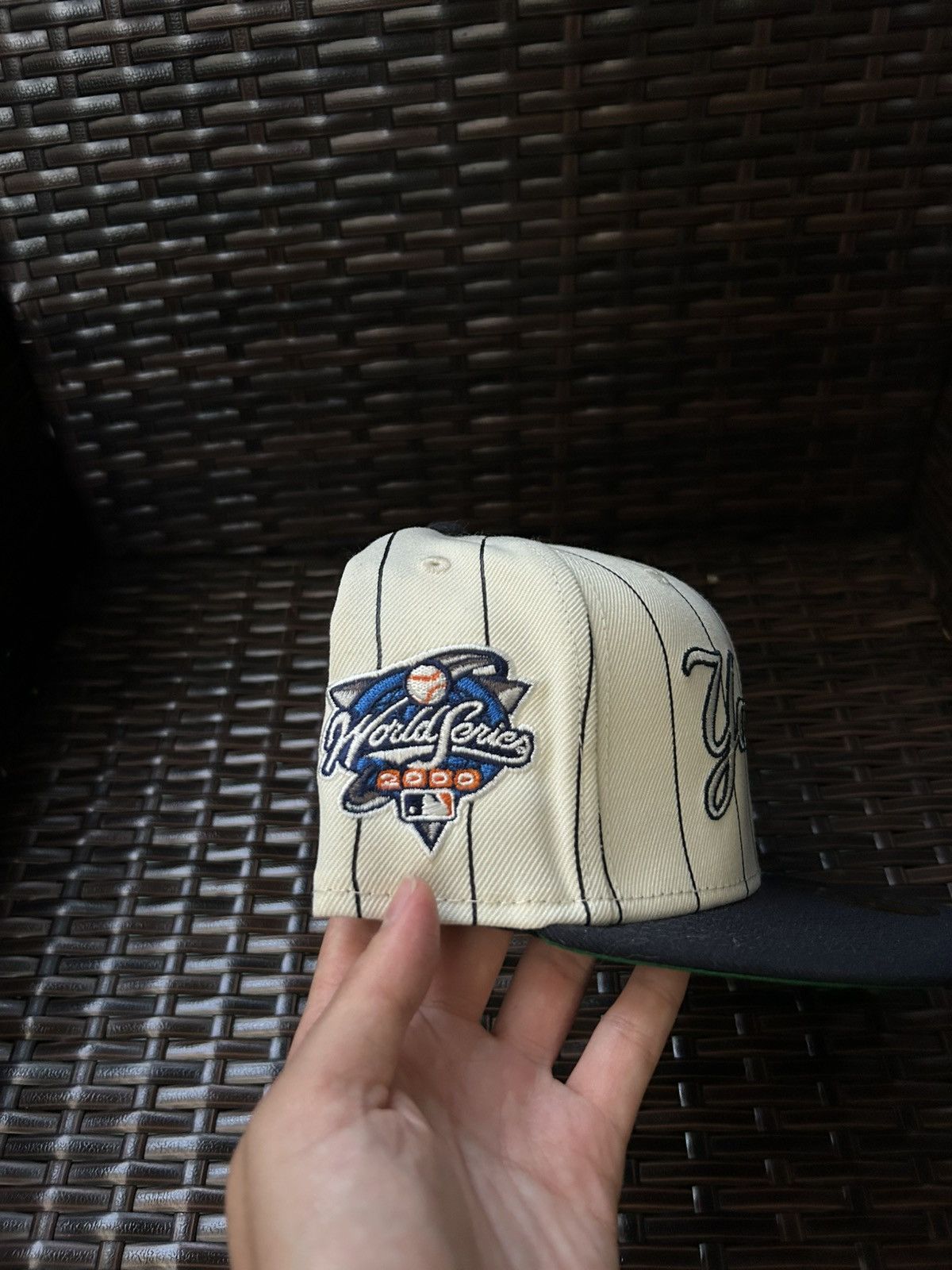 Hat Club × New Era (Sz 8) New Era 59fifty NY Yankees 2000WS Pinstripe Size ONE SIZE - 2 Thumbnail