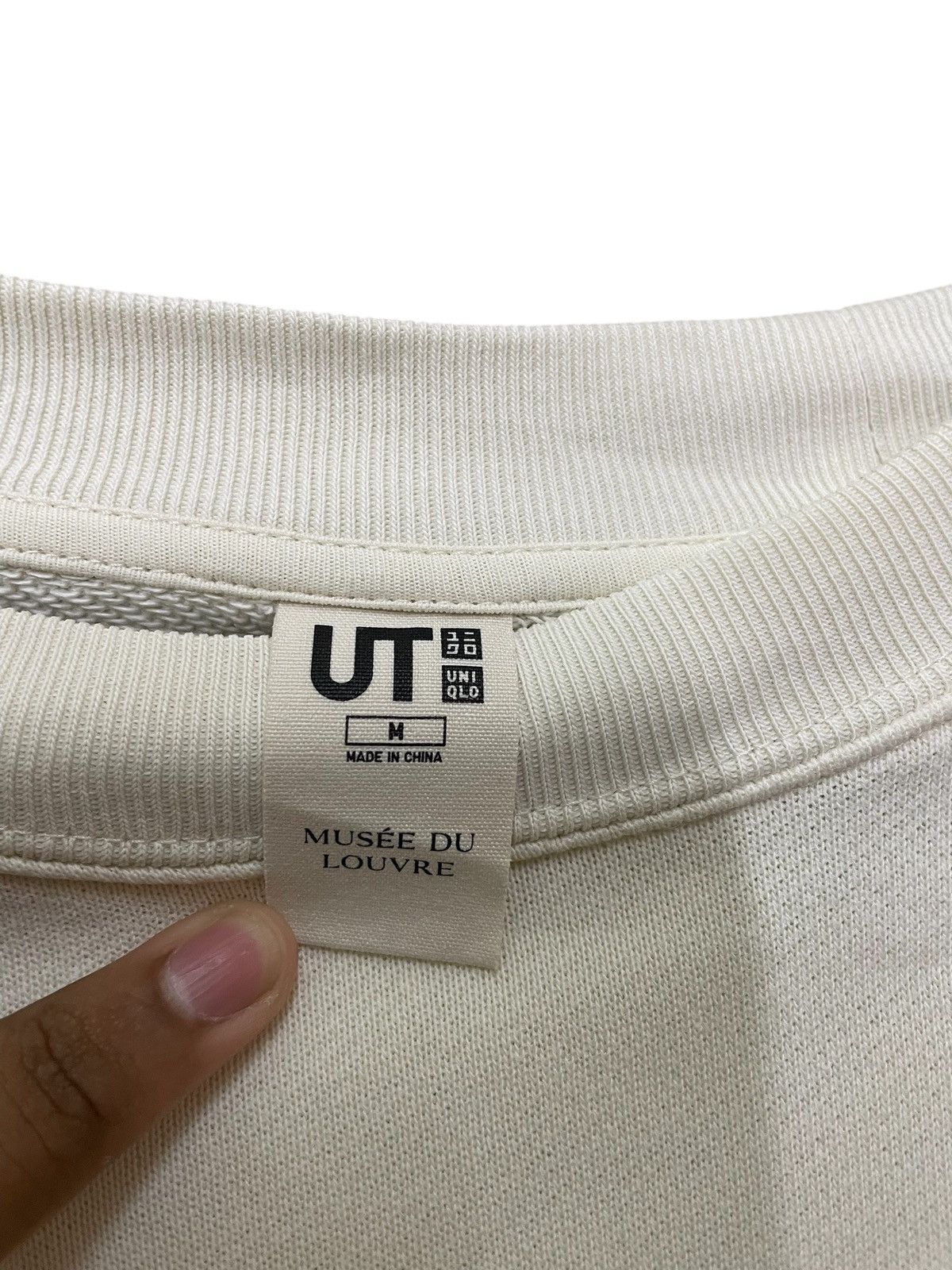 Other UNIQLO MUSEE DU LOUVRE crewneck small logo sweatshirt Size US M / EU 48-50 / 2 - 5 Thumbnail