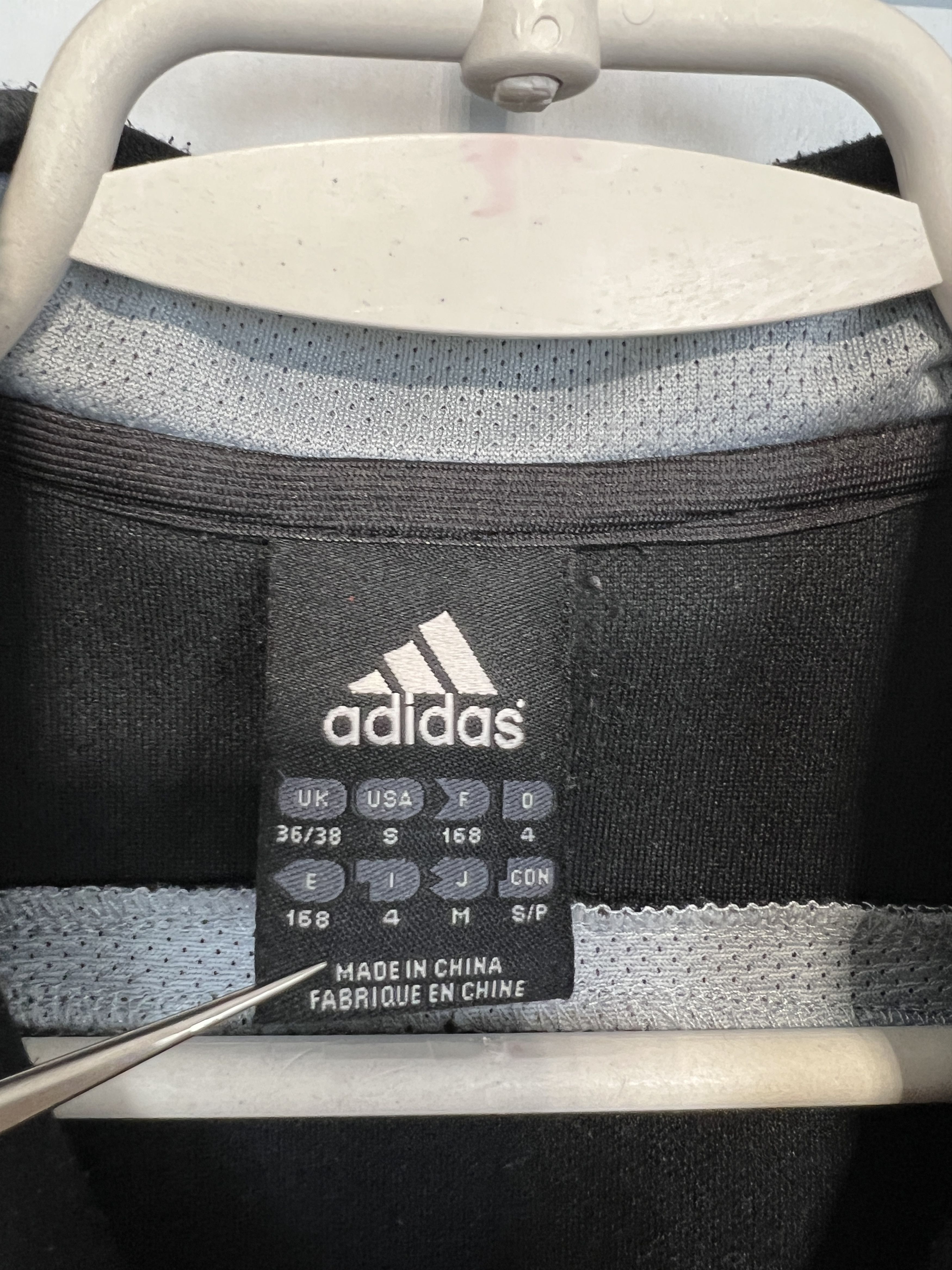 Adidas Vintage Real Madrid Football Train Jacket Soccer Sweatshirt Size US S / EU 44-46 / 1 - 9 Thumbnail