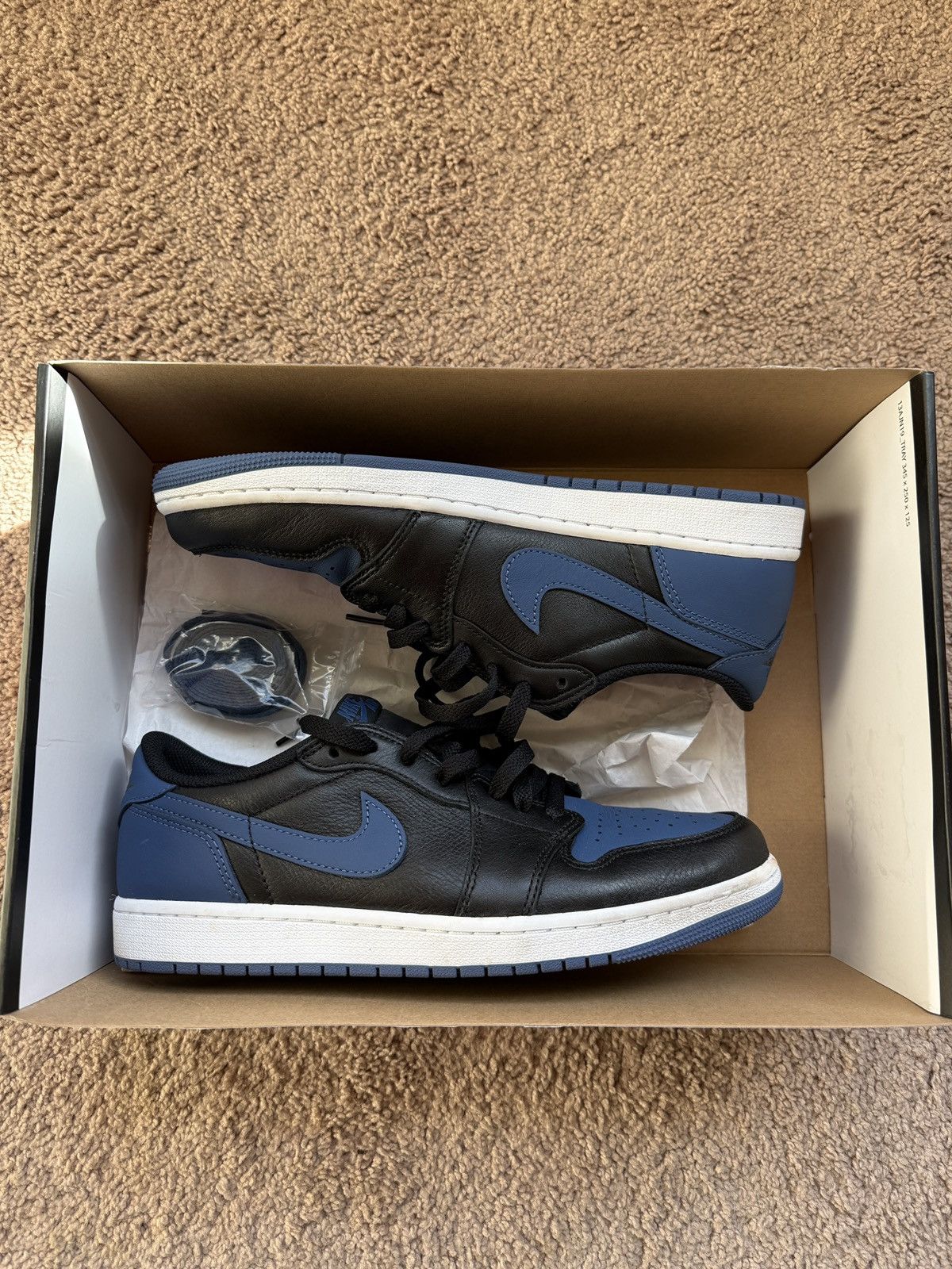 Jordan Brand Jordan 1 Low “Mystic Blue” Size US 10 / EU 43 - 1 Thumbnail
