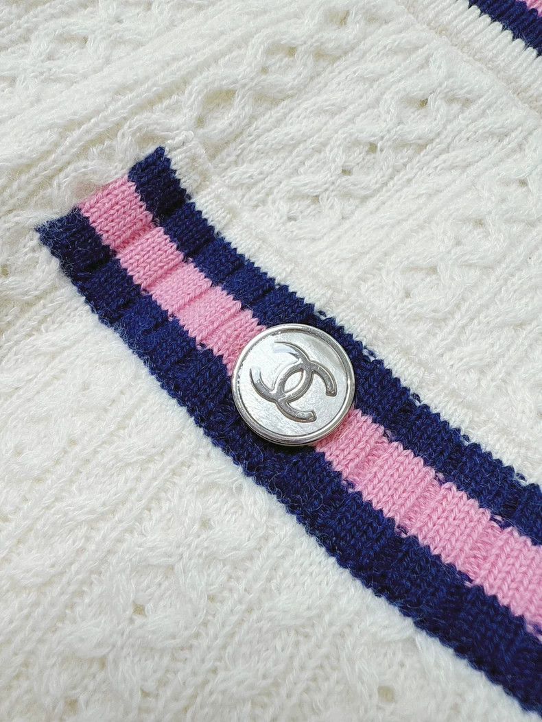 Chanel Chanel 23p beige knitted threaded pink blue edge trousers Size 25" / US 0 / IT 36 - 5 Thumbnail