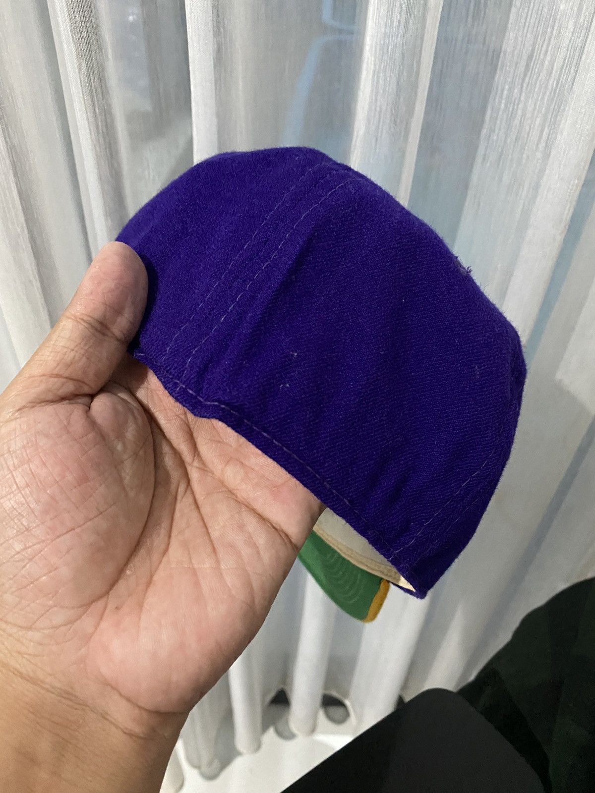 Sports Specialties 90s Lakers NBA Vintage Hat Sport Specialities Wool Fitted Size ONE SIZE - 4 Thumbnail