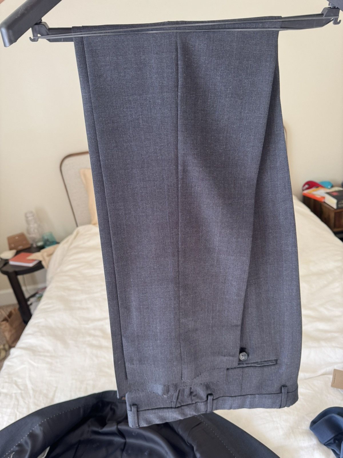 Jos. A. Bank Jos. A. Bank Reserve Wool Suit Size 38R - 4 Thumbnail
