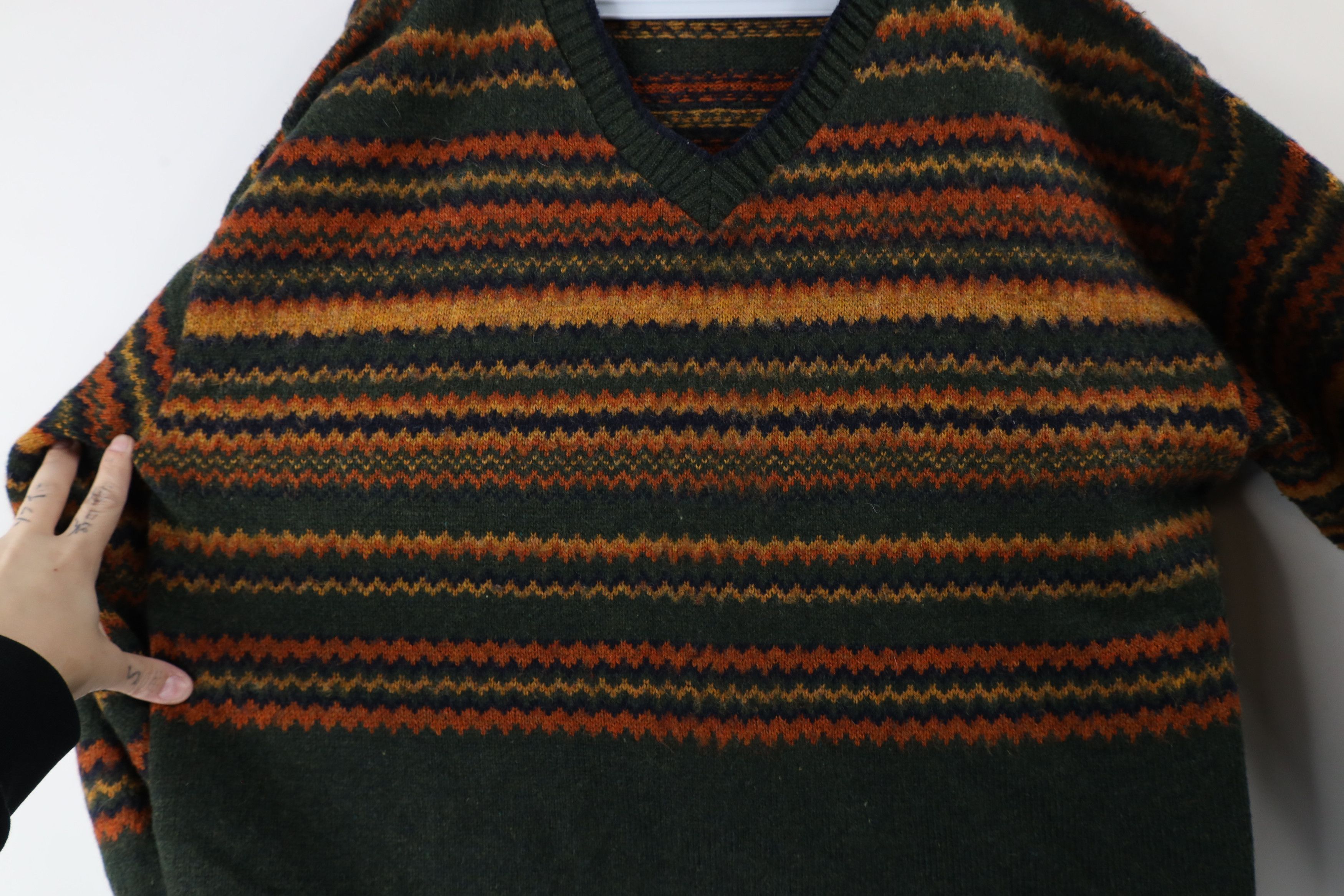 Vintage Vintage 90s Streetwear Rainbow Fair Isle Knit Sweater USA Size M / US 6-8 / IT 42-44 - 6 Thumbnail