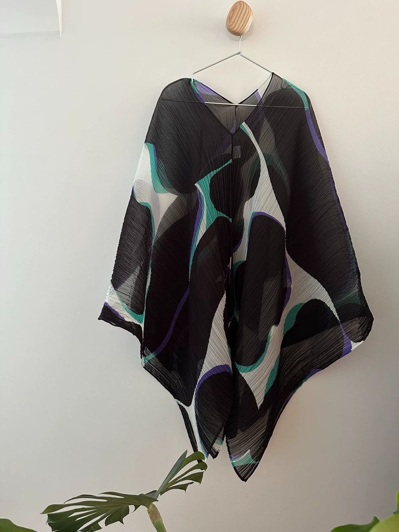 Issey Miyake Issey Miyake size:one size Black pod large pleated top Size S / US 4 / IT 40 - 3 Thumbnail