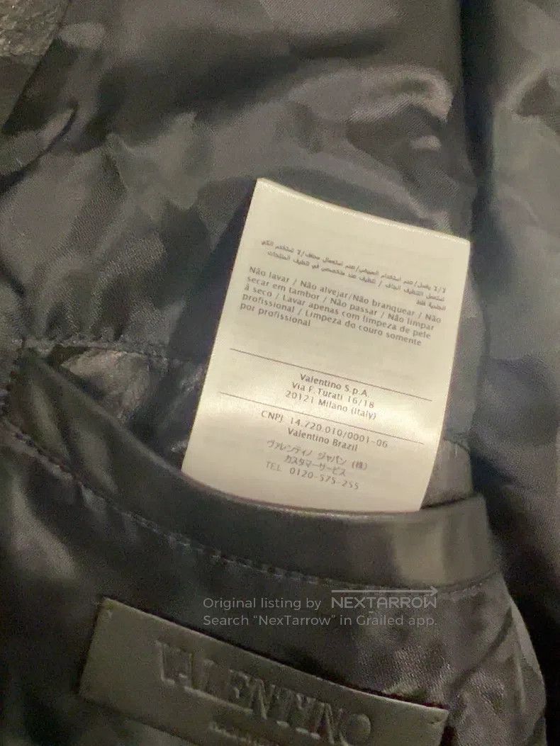Valentino Valentino Leather jacket with a stand-up collar zipper cas Size US L / EU 52-54 / 3 - 9 Thumbnail