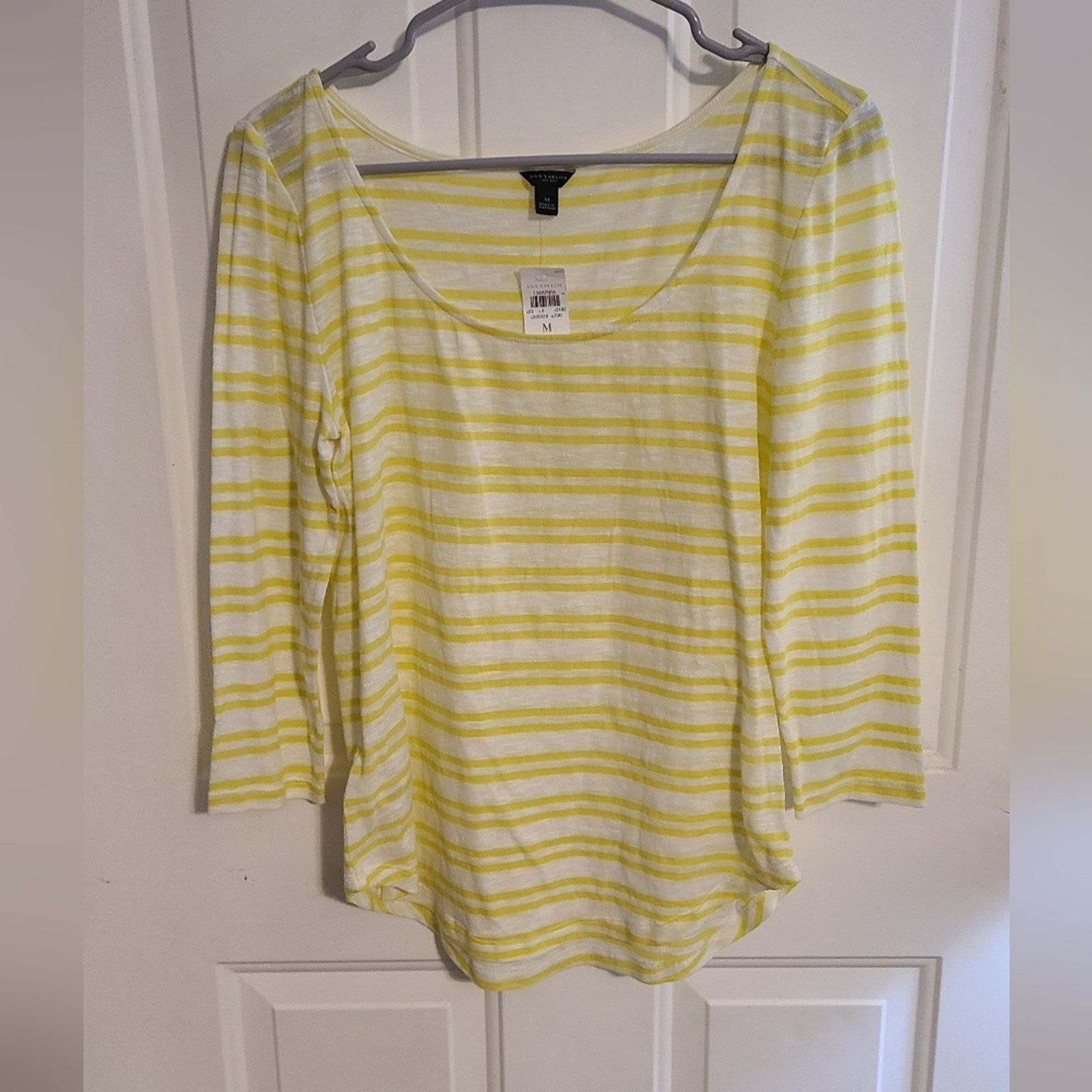 Loft Loft Women's Yellow Top Size M *NWT* Size M / US 6-8 / IT 42-44 - 1 Thumbnail
