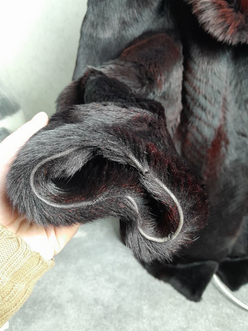Other Luxury Genuine Mink Fur Coat - Deep Brown - Size 2XL Size XXL / US 16-18 / IT 52-54 - 6 Thumbnail