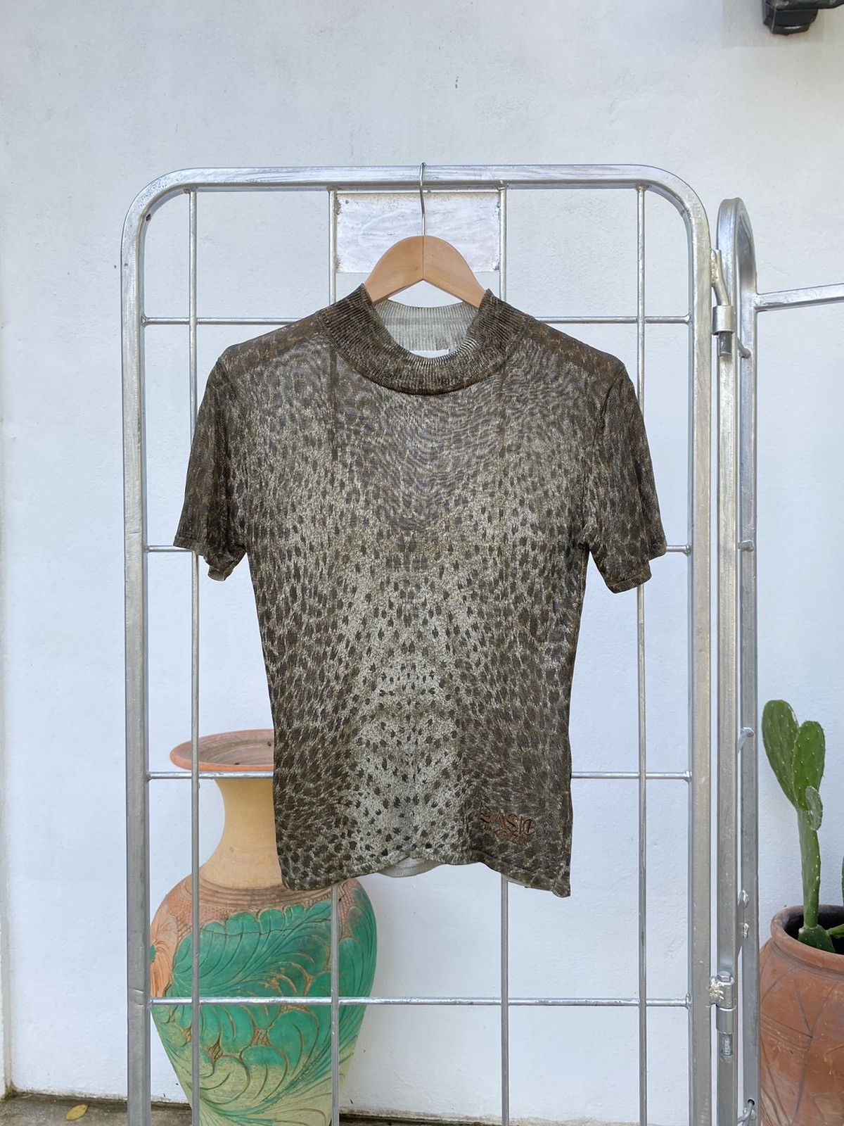 image of Basic Editions Basic By Krizia Y2K Leopard Print Top in Grey, Women's (Size Medium)