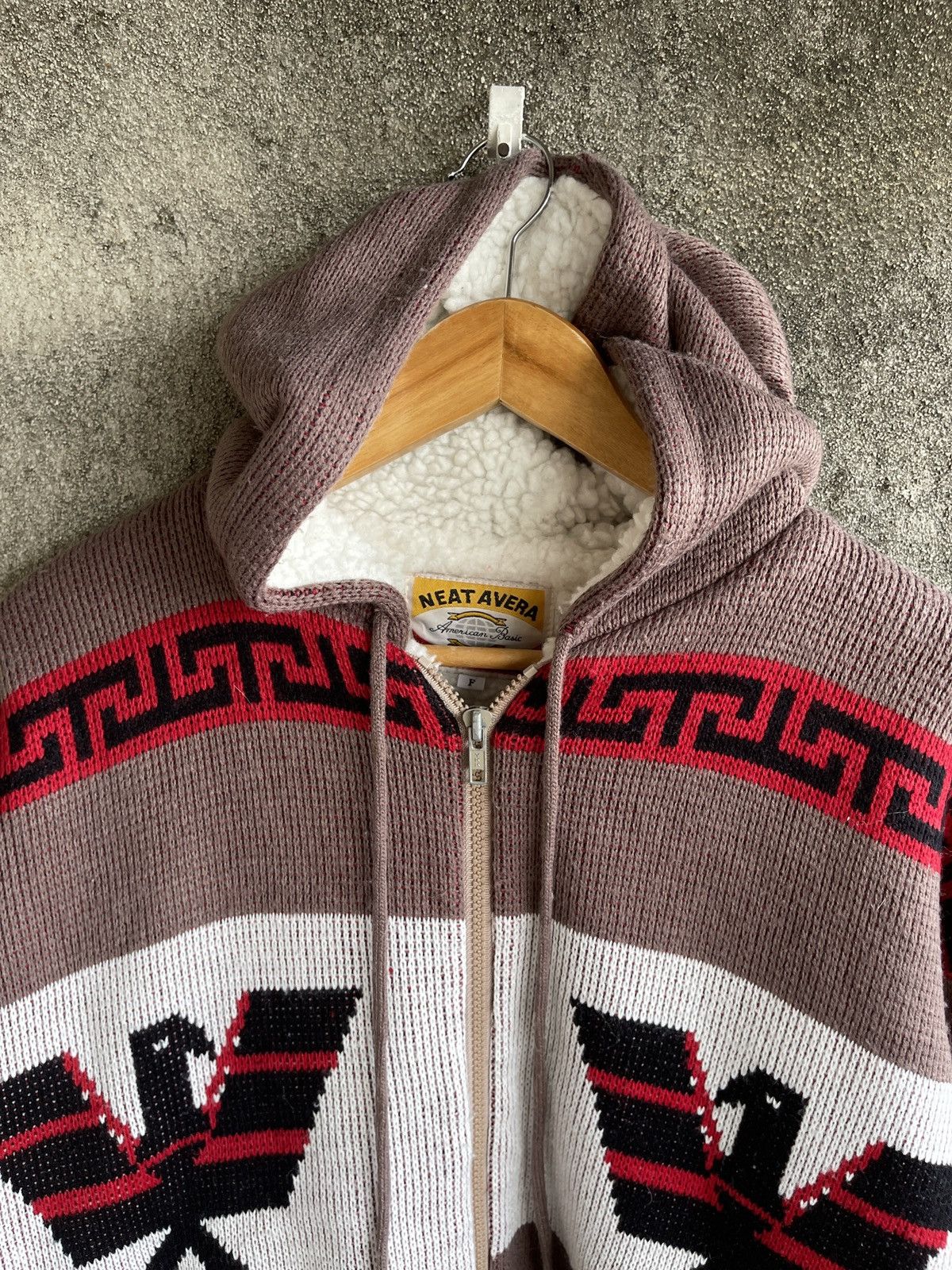 Native vintage 80s Thunderbird Eagle native-pattern hoodie Jacket Size US L / EU 52-54 / 3 - 8 Thumbnail