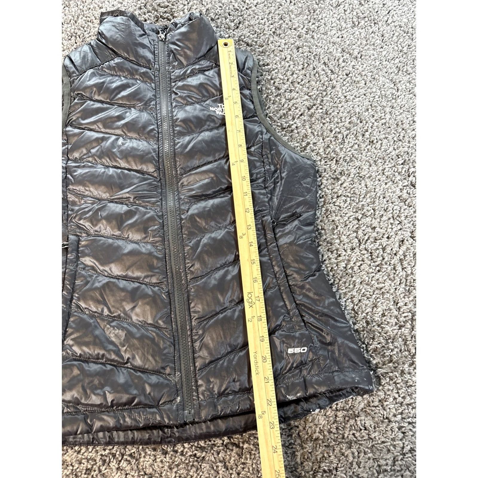 The North Face The North Face Vest Womens S Black 550 Down Puffer Vest Size S / US 4 / IT 40 - 2 Thumbnail