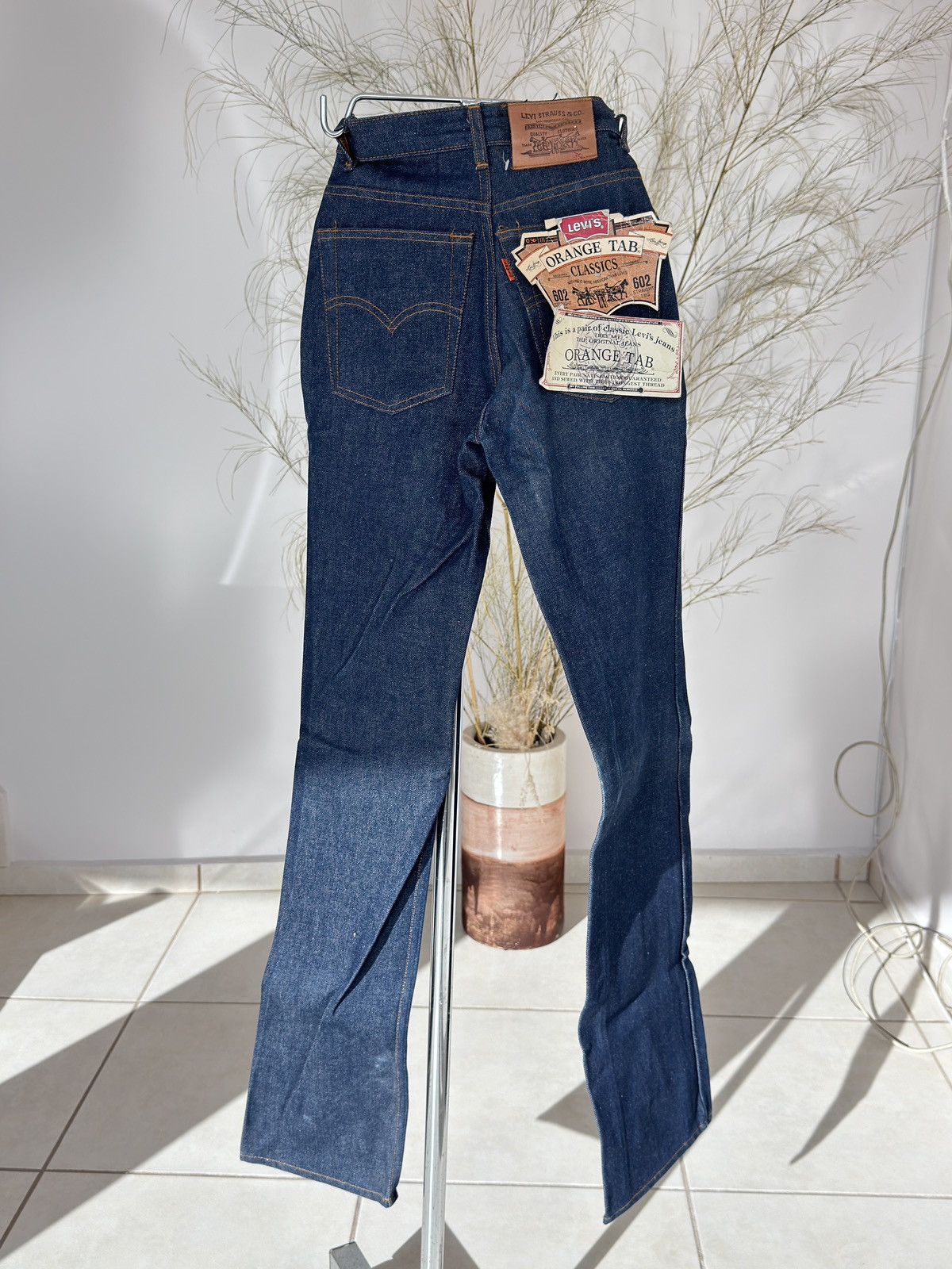Levi's Vintage Clothing Levi’s 602 Orange Tab Straight Leg Jeans NWT Size US 30 / EU 46 - 4 Thumbnail