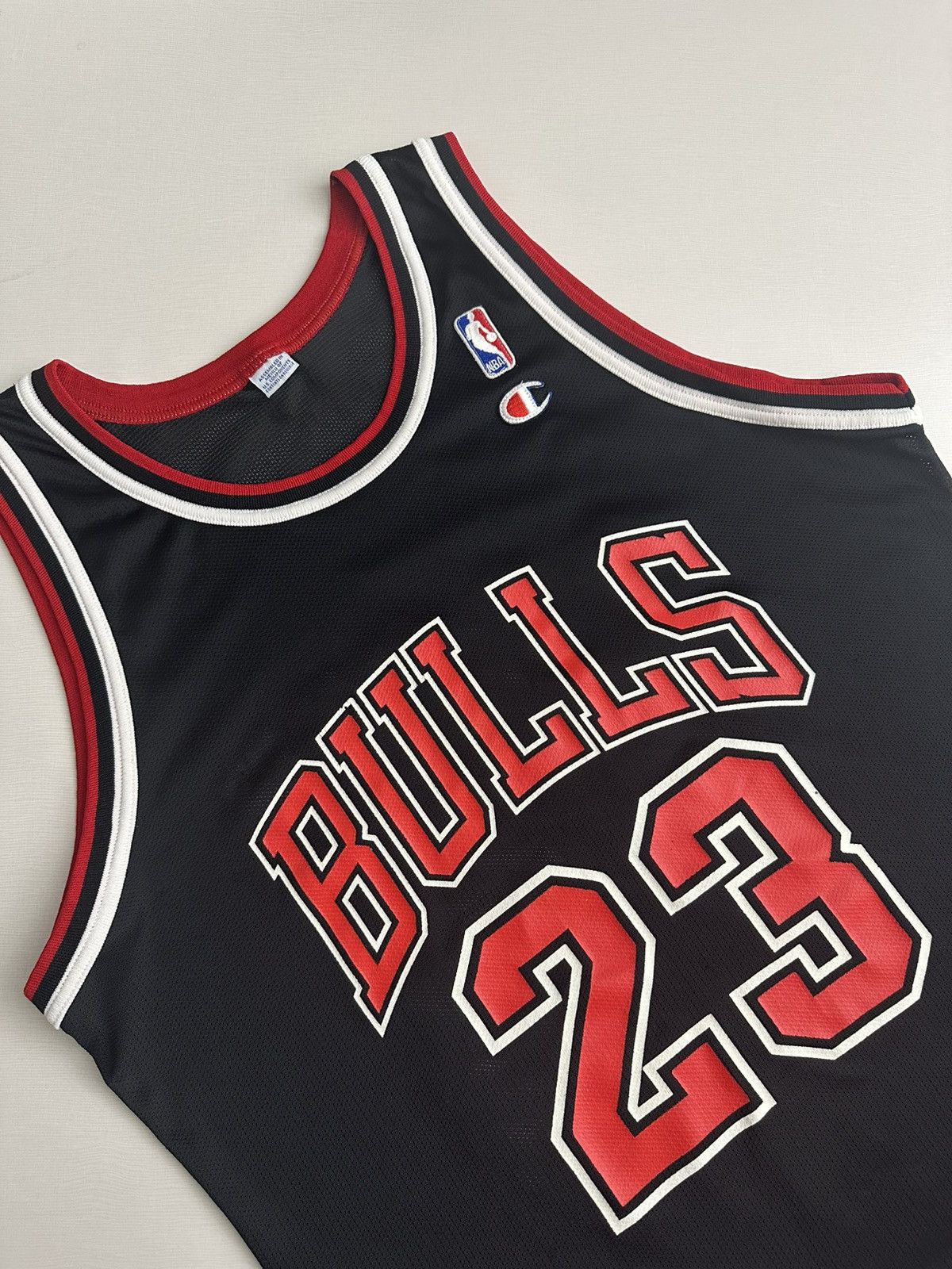 Champion × NBA × Vintage VINTAGE 90S CHICAGO BULLS CHAMPION JERSEY MICHAEL JORDAN 44 Size US L / EU 52-54 / 3 - 2 Thumbnail
