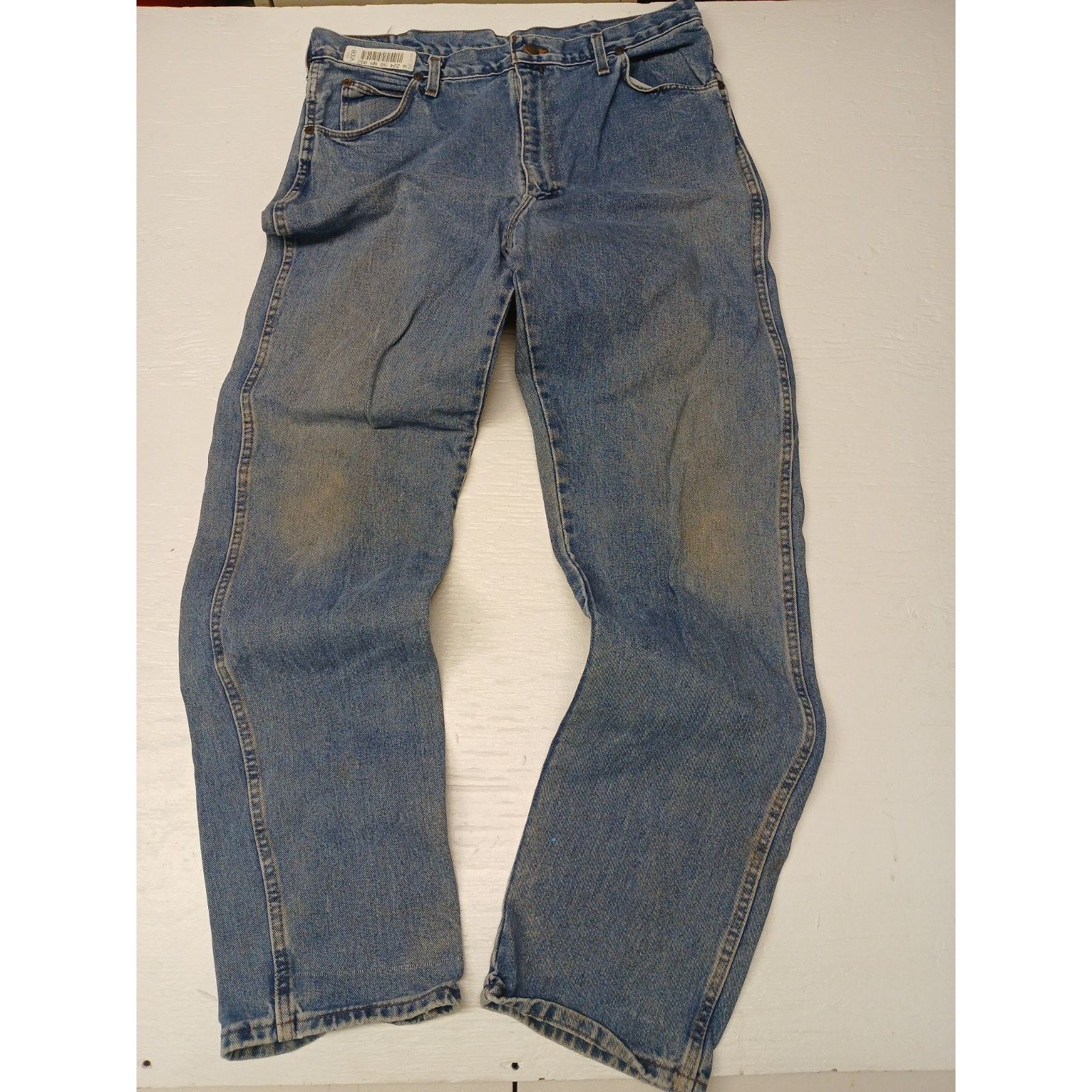 Other Unifirst Men's Blue Denim (38x34) Comfort Straight Jeans Size US 38 / EU 54 - 1 Thumbnail