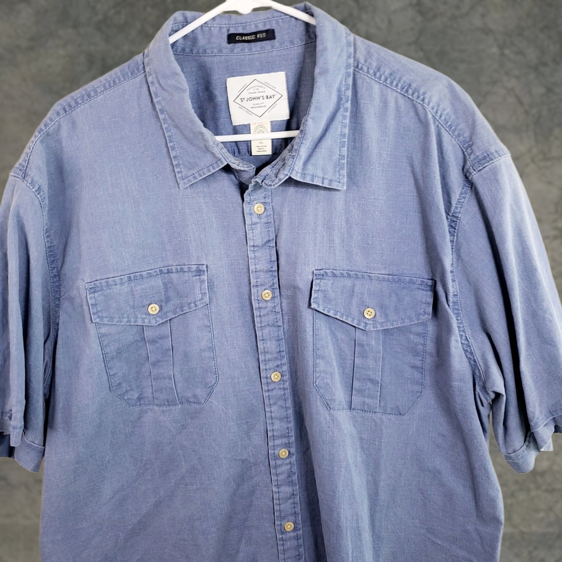 Vintage St. John’s Bay Shirt Denim Chambray Blue Short Sleeve Button-Up Pocket Buttons Mens XXL Regular Size 2XL Suitable for Fall Spring Men Size US XXL / EU 58 / 5 - 1 Thumbnail