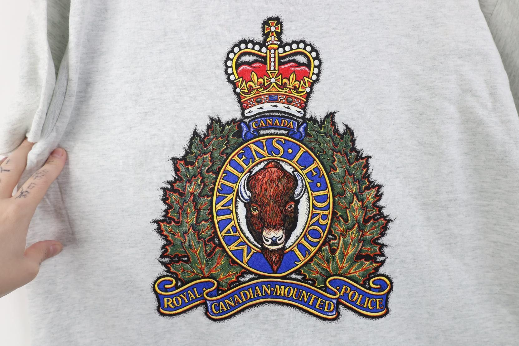 Vintage Deadstock Vintage 90s Canadian Mounted Police Crown T-Shirt Size US L / EU 52-54 / 3 - 7 Thumbnail