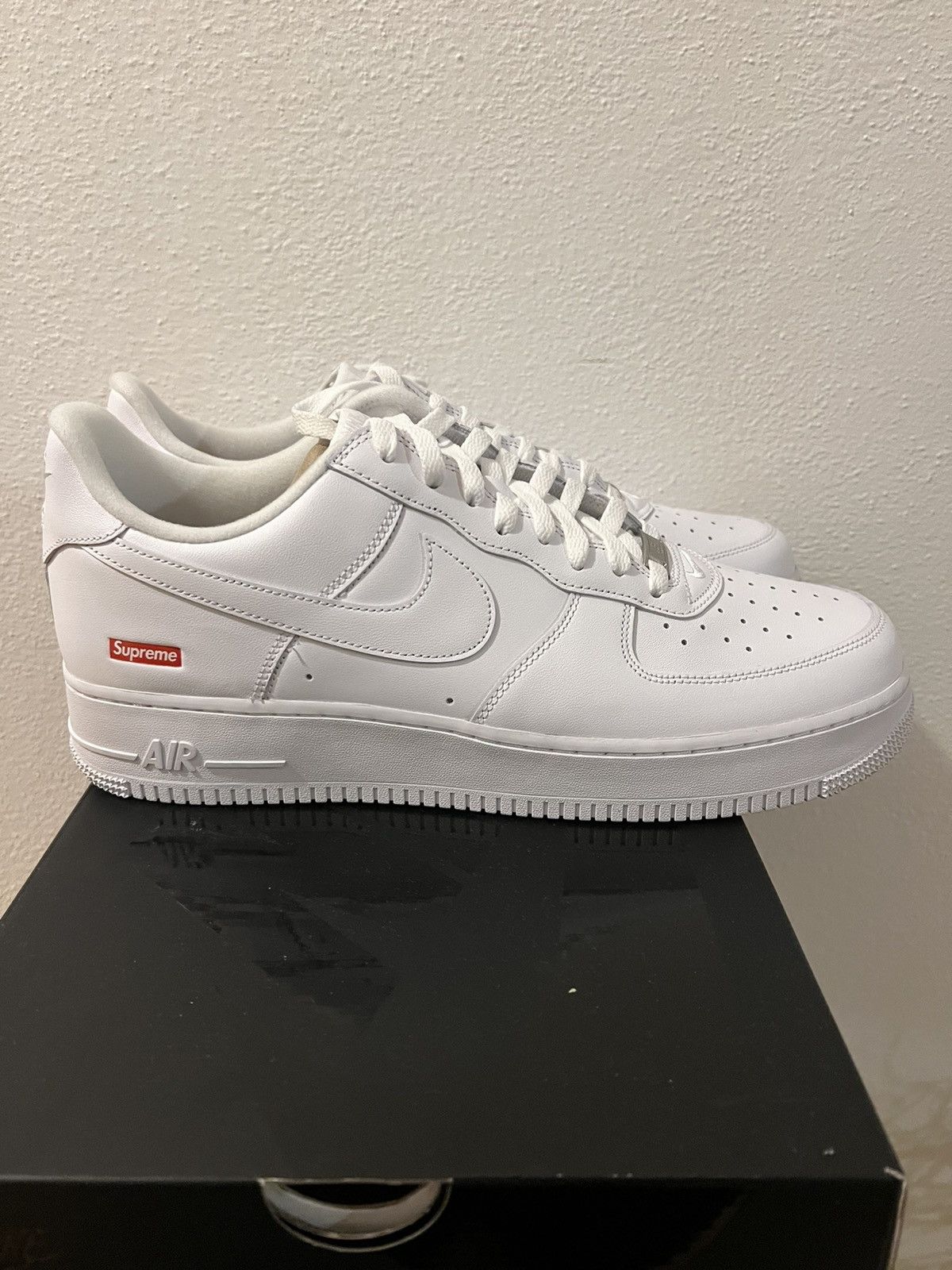 Nike × Supreme Nike af1 supreme Size US 13 / EU 46 - 1 Thumbnail