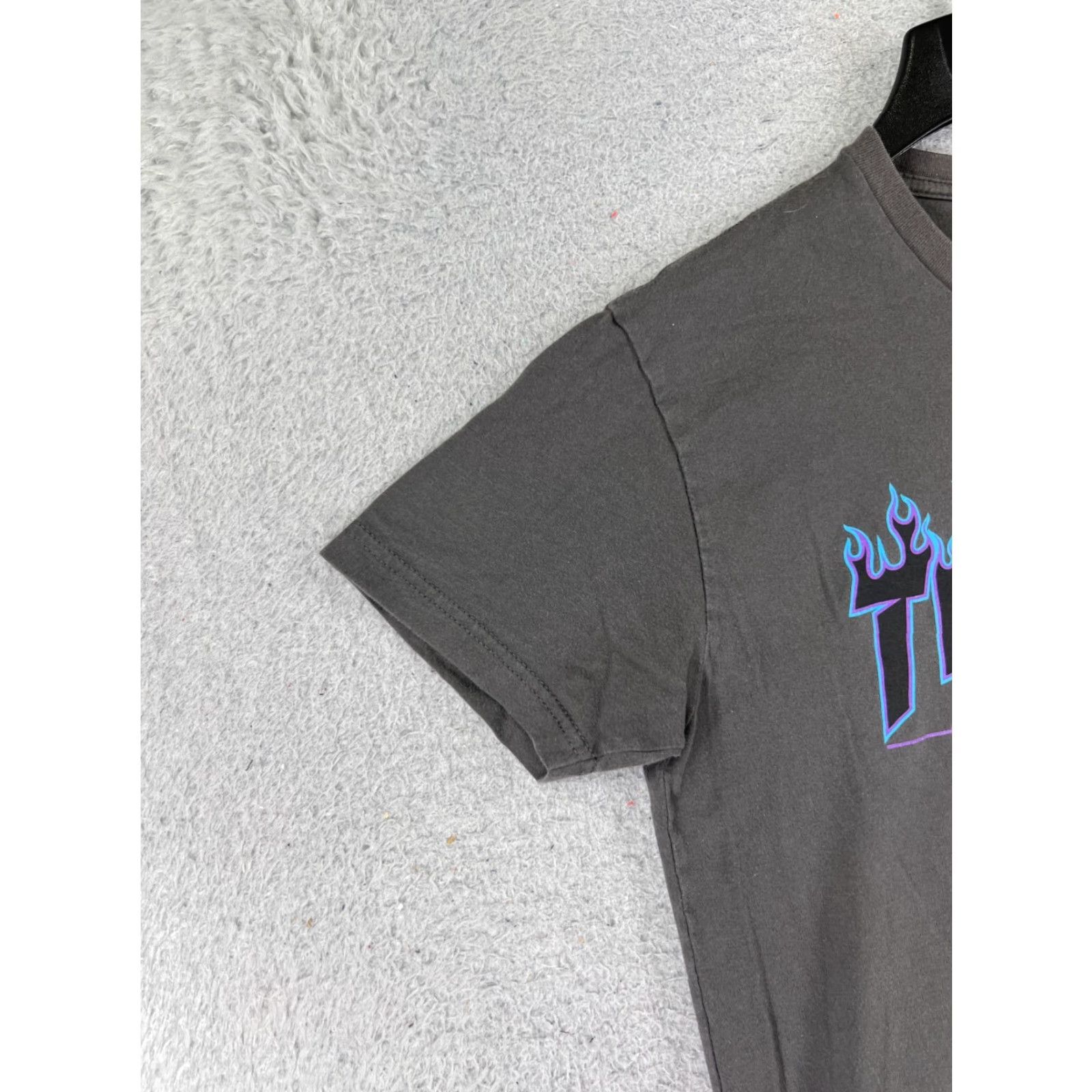 Thrasher VINTAGE Thrasher Shirt Men S Gray Short Sleeve Crew Neck Logo Streetwear 90s Concert Tee Size US S / EU 44-46 / 1 - 3 Thumbnail