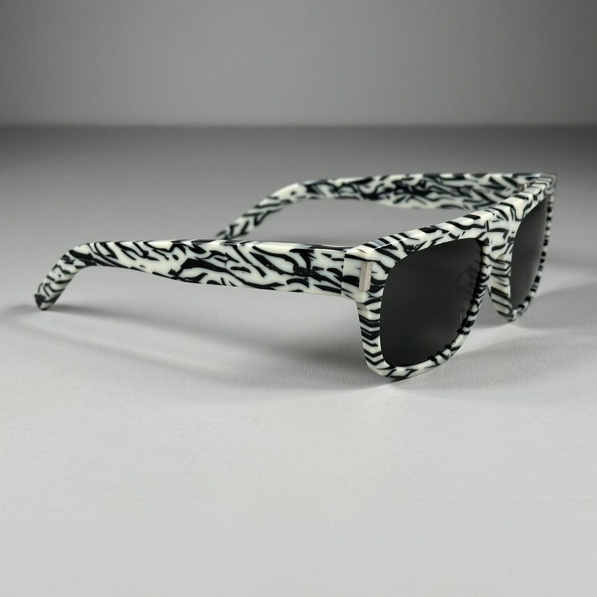 Saint Laurent Paris Saint Laurent SL 293 Square-Frame Sunglasses Size ONE SIZE - 2 Thumbnail