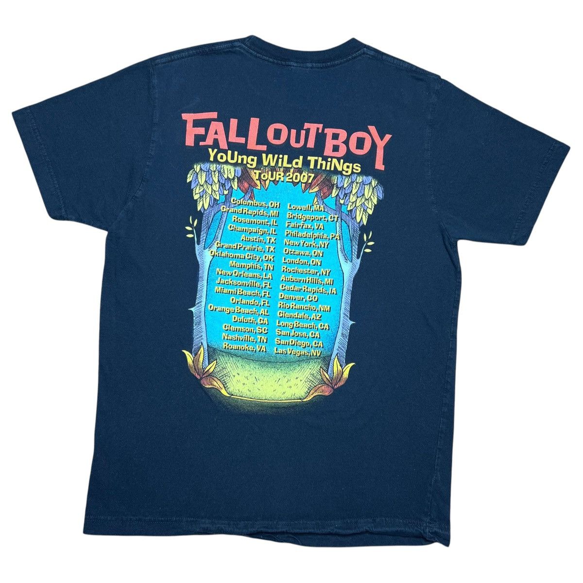 Band Tees Vintage 2007 Fall Out Boy Young Wild Things Tour Band TShirt Size US M / EU 48-50 / 2 - 2 Thumbnail