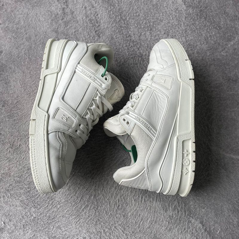 Louis Vuitton Louis Vuitton Classic Trainer Sneakers - Size US 8.5 / EU 41-42 - 8 Thumbnail
