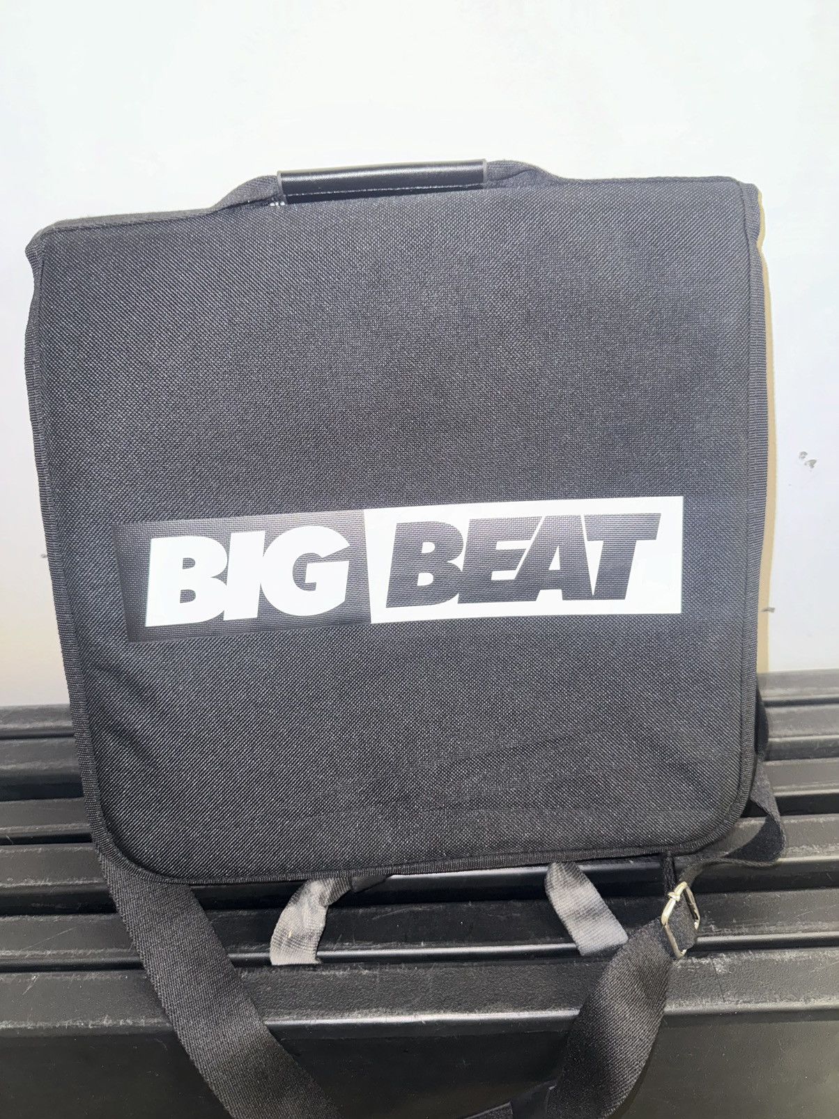 Vintage Big Beat messanger bag with extension strap Size ONE SIZE - 1 Thumbnail