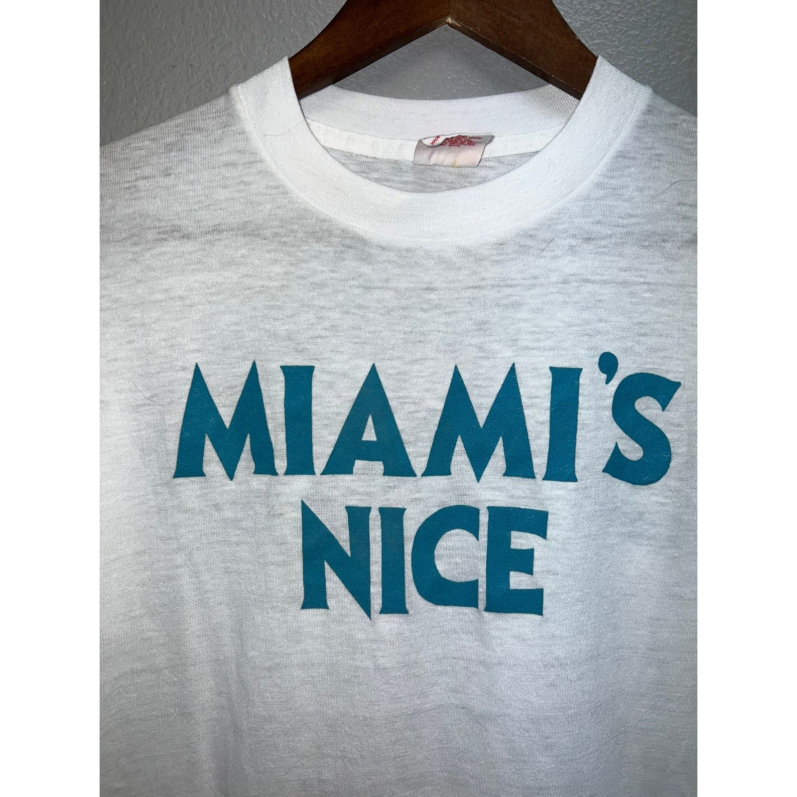 Vintage Vintage Miami Shirt Miami's Nice Lutheran Brotherhood 80s M Size US M / EU 48-50 / 2 - 2 Thumbnail
