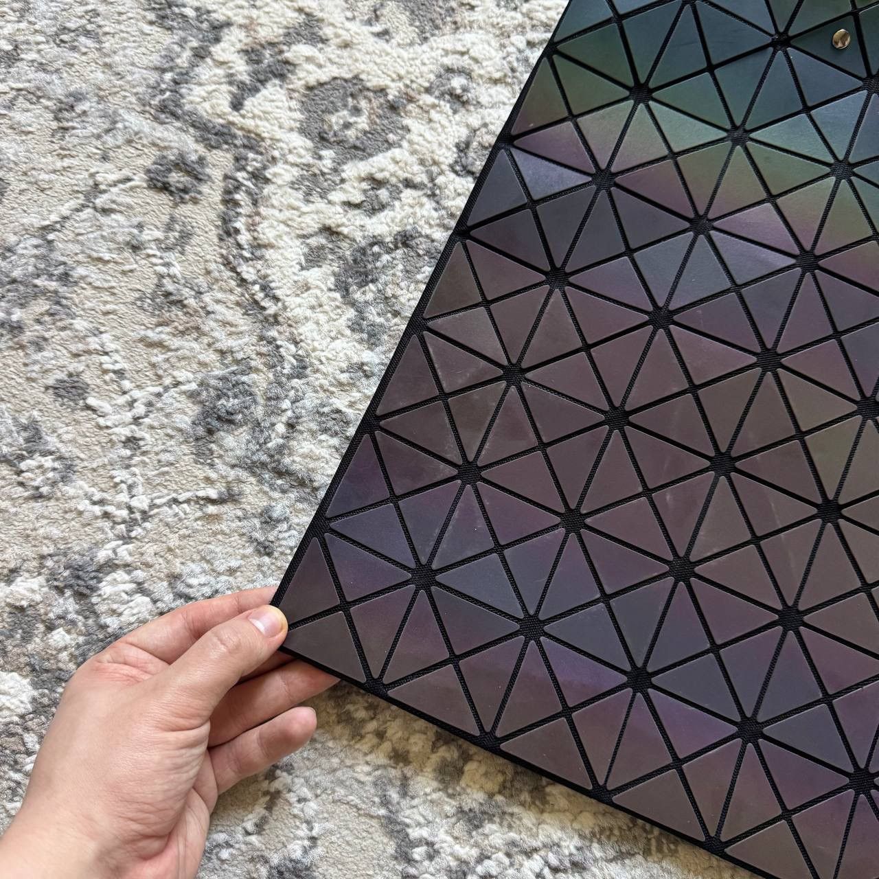 Issey Miyake Bao Bao Issey Miyake ‘Prism” Holographic Big Tote Bag Size ONE SIZE - 6 Thumbnail