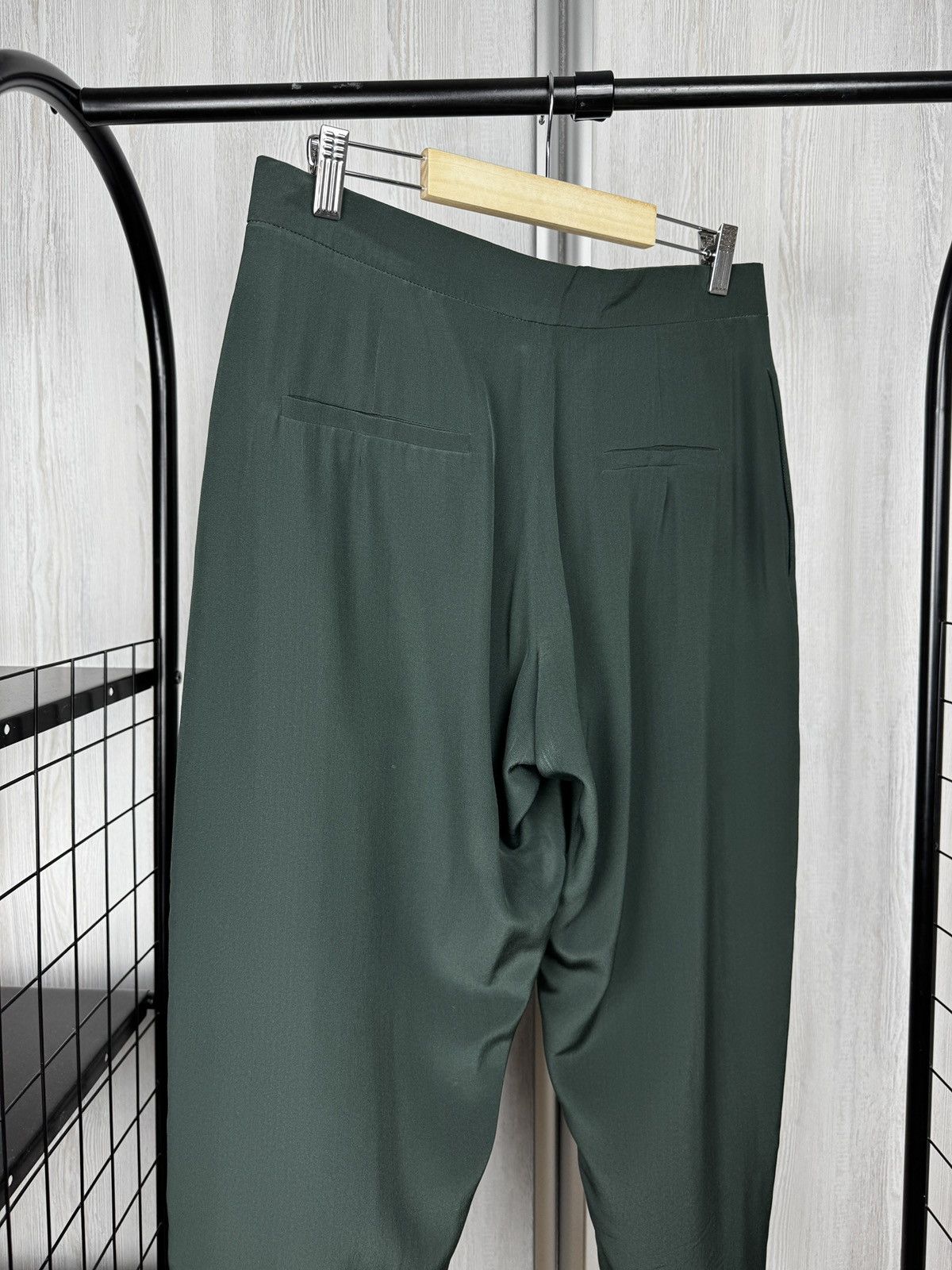 Marni Marni green 100% silk women’s pants size 40 Size 27" / US 4 / IT 40 - 6 Thumbnail