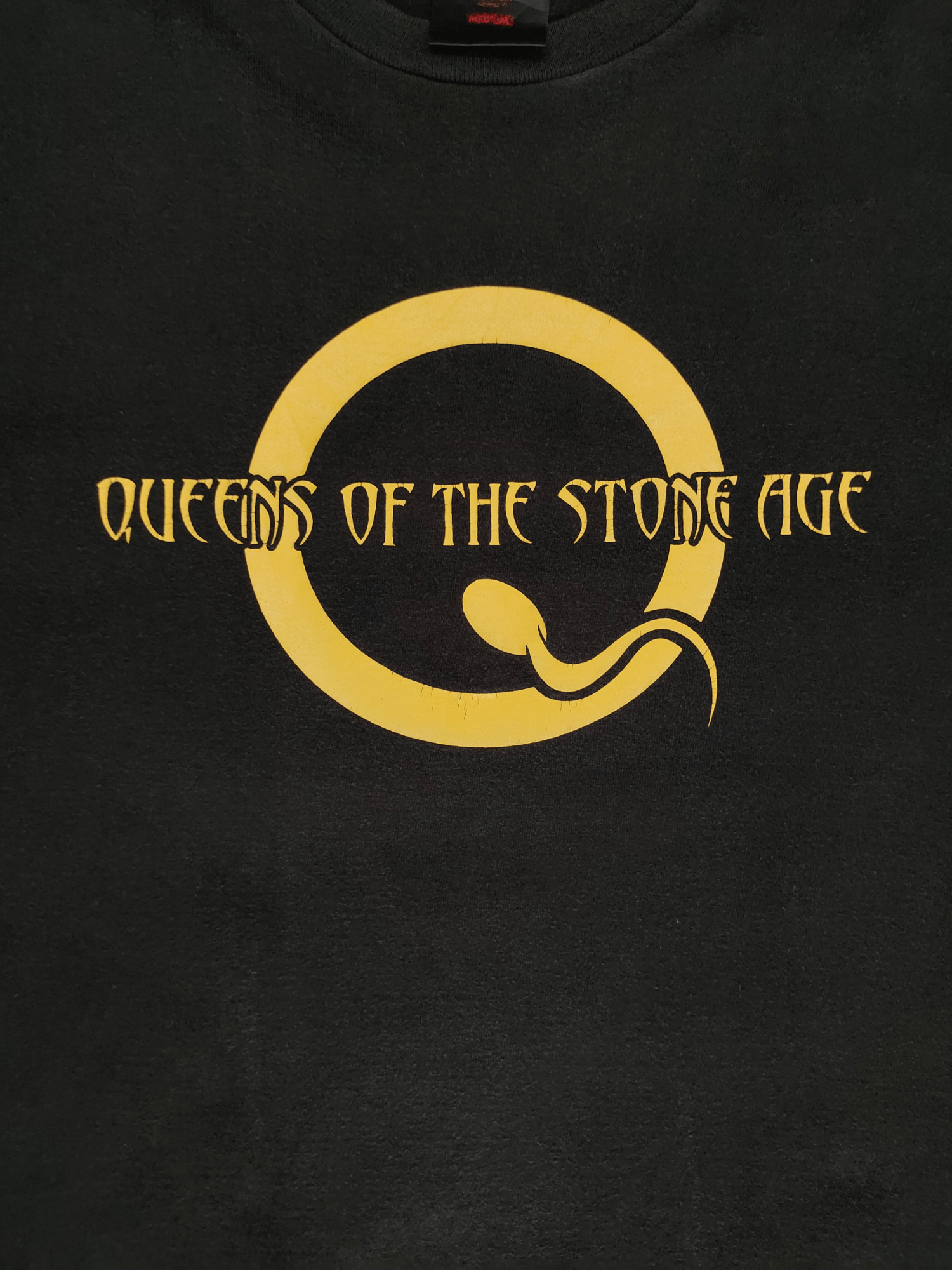 Band Tees Vintage 00s Queen Of The Age Japan Tour T-Shirt Size US M / EU 48-50 / 2 - 3 Thumbnail
