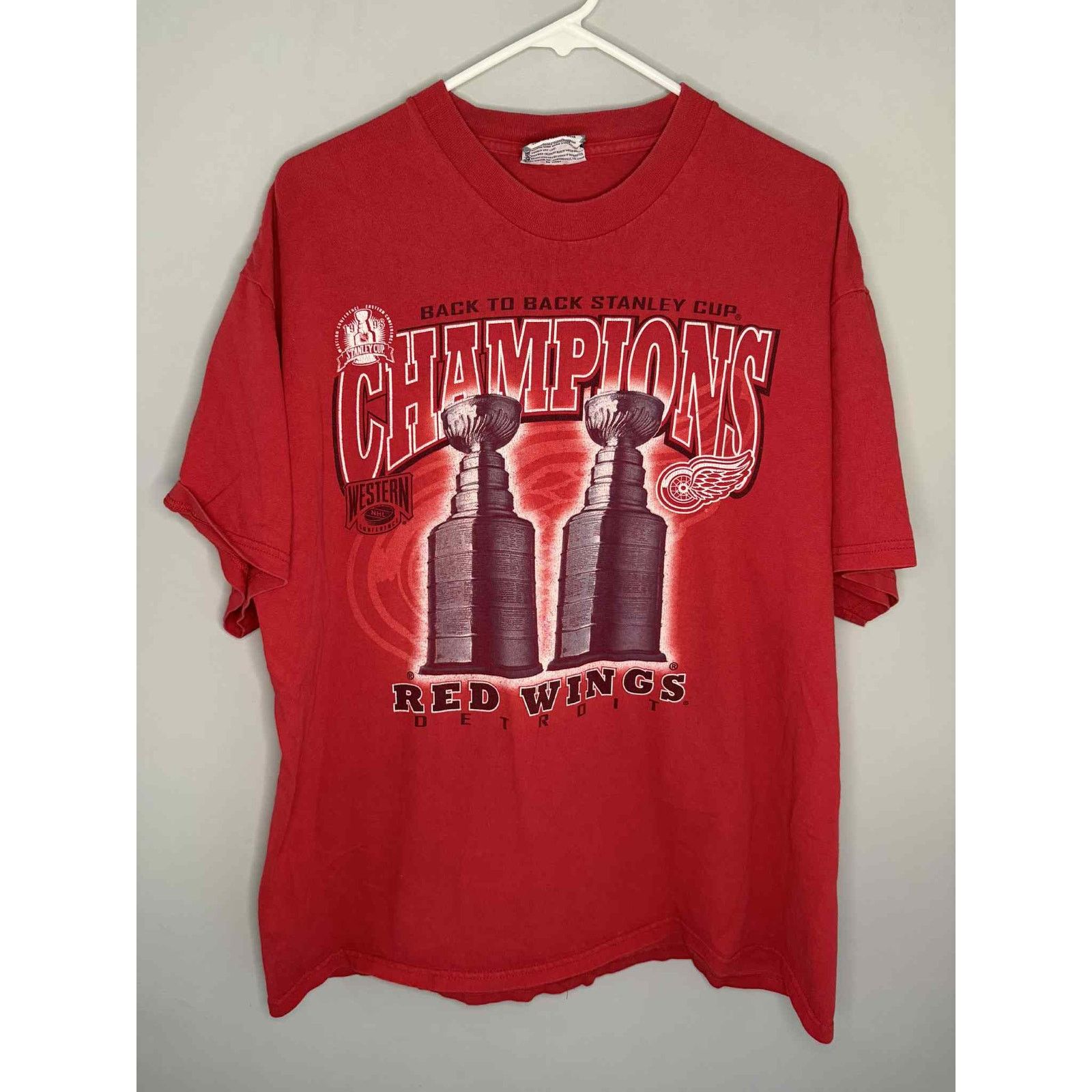 Lee Lee 1998 Detroit Red Wings Stanley Cup Champions Tee Red XL Size US XL / EU 56 / 4 - 1 Thumbnail
