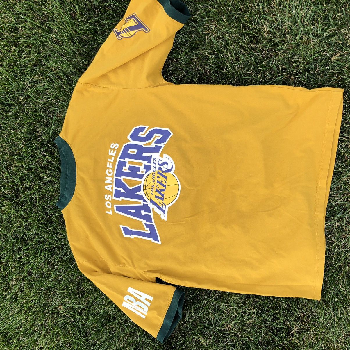 Nike Los Angeles Lebron James #23 tee shirt Size US XL / EU 56 / 4 - 4 Thumbnail
