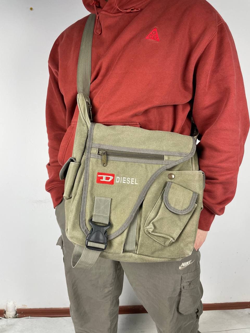 image of Diesel Sling Bag Crossbody Messenger Logo Y2K in Green, Men's