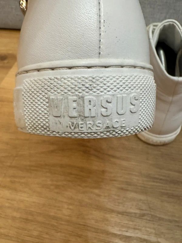 Versus Versace Versace Versus Lion High Top Leather Sneakers White 41 Size US 8 / EU 41 - 10 Thumbnail