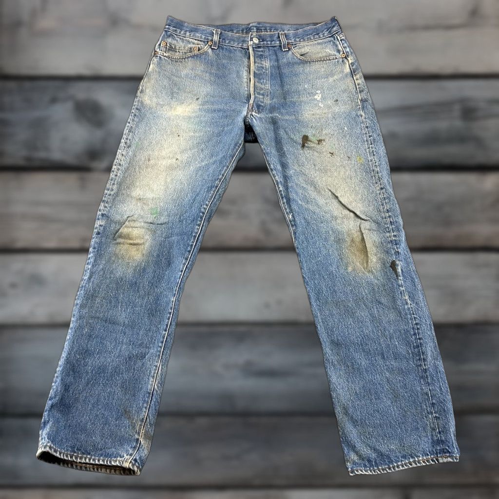 Levi's VINTAGE Levi's 501 Jeans Mens 38 Regular Straight Blue 90s Distressed 32 Inseam USA 80s Size US 38 / EU 54 - 1 Thumbnail