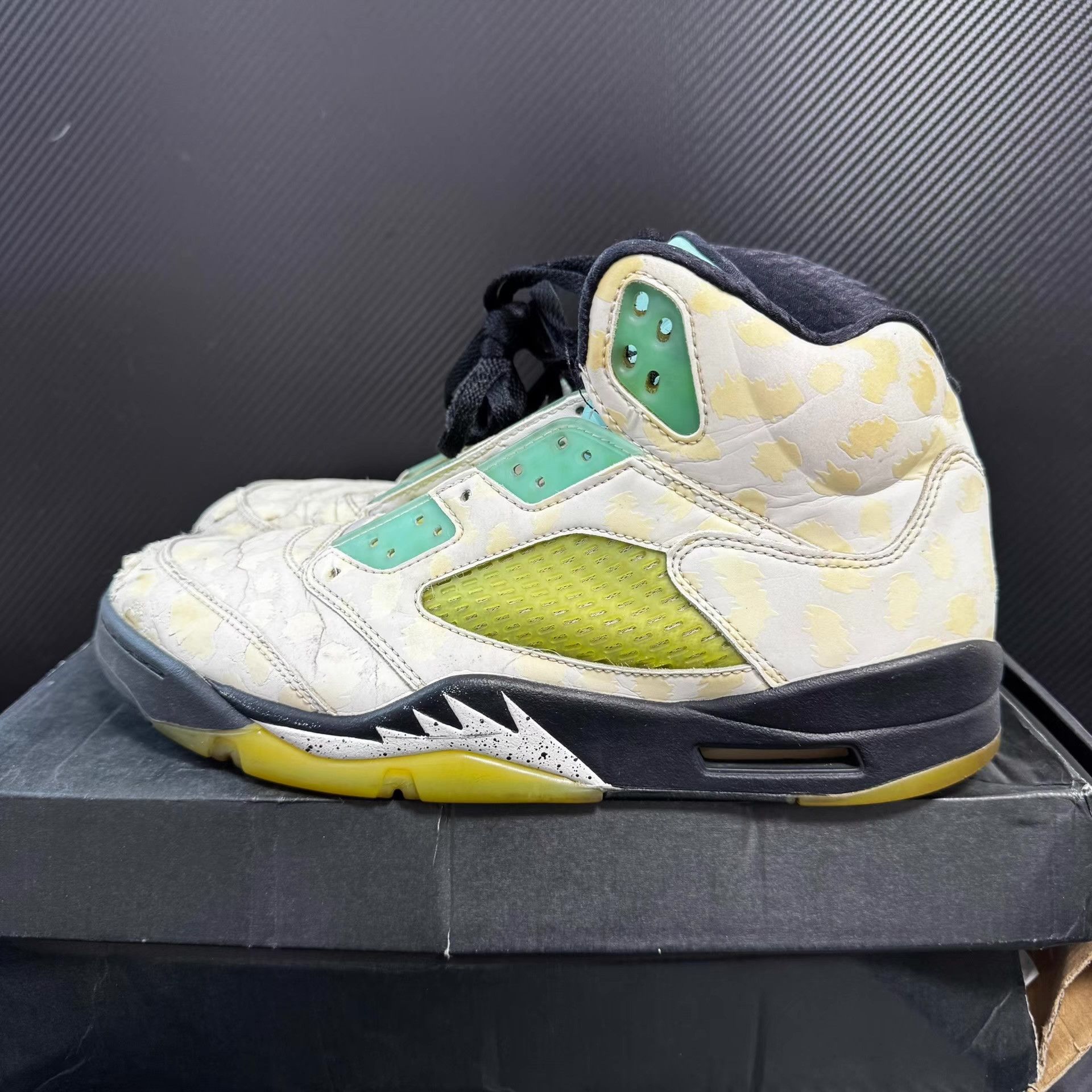 Nike Nike Air Jordan 5 Retro "Island Green" Q11 Size US 9.5 / EU 42-43 - 1 Thumbnail