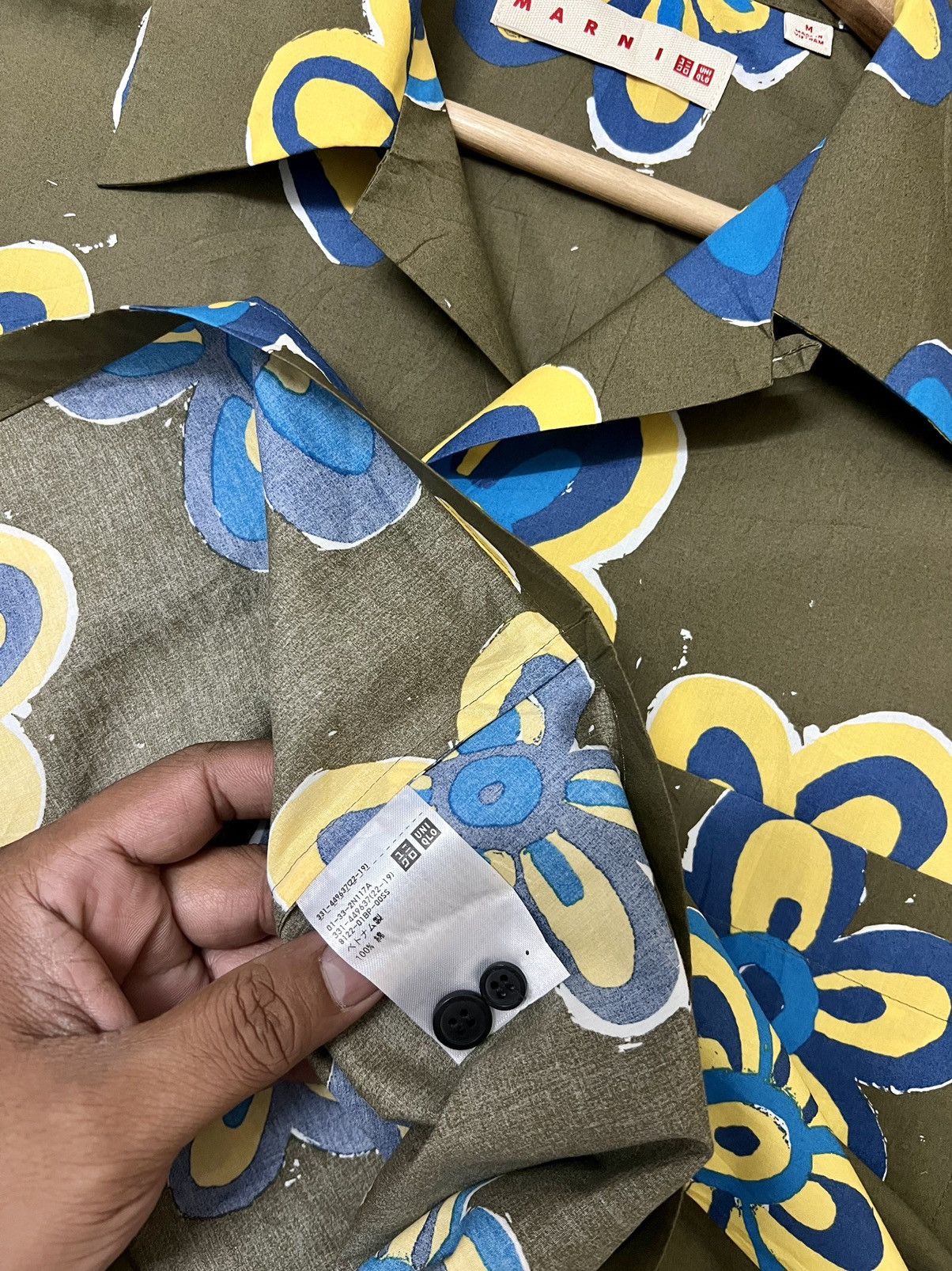 Marni × Uniqlo Marni Uniqlo Oversized Printed Open Collar Shirt Size US M / EU 48-50 / 2 - 8 Thumbnail