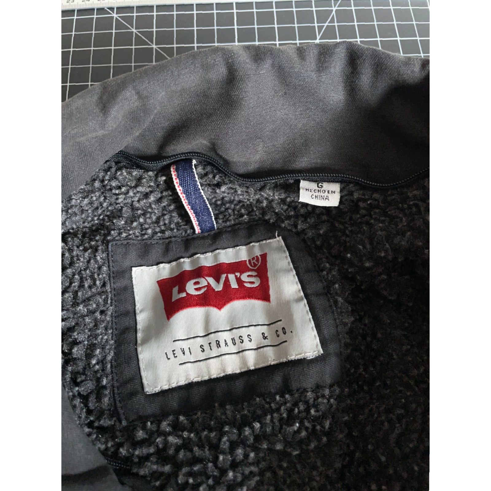 Levi's Levi's Sherpa Lined Black Military Jacket Men's Large Zip Up Coat Size US L / EU 52-54 / 3 - 3 Thumbnail