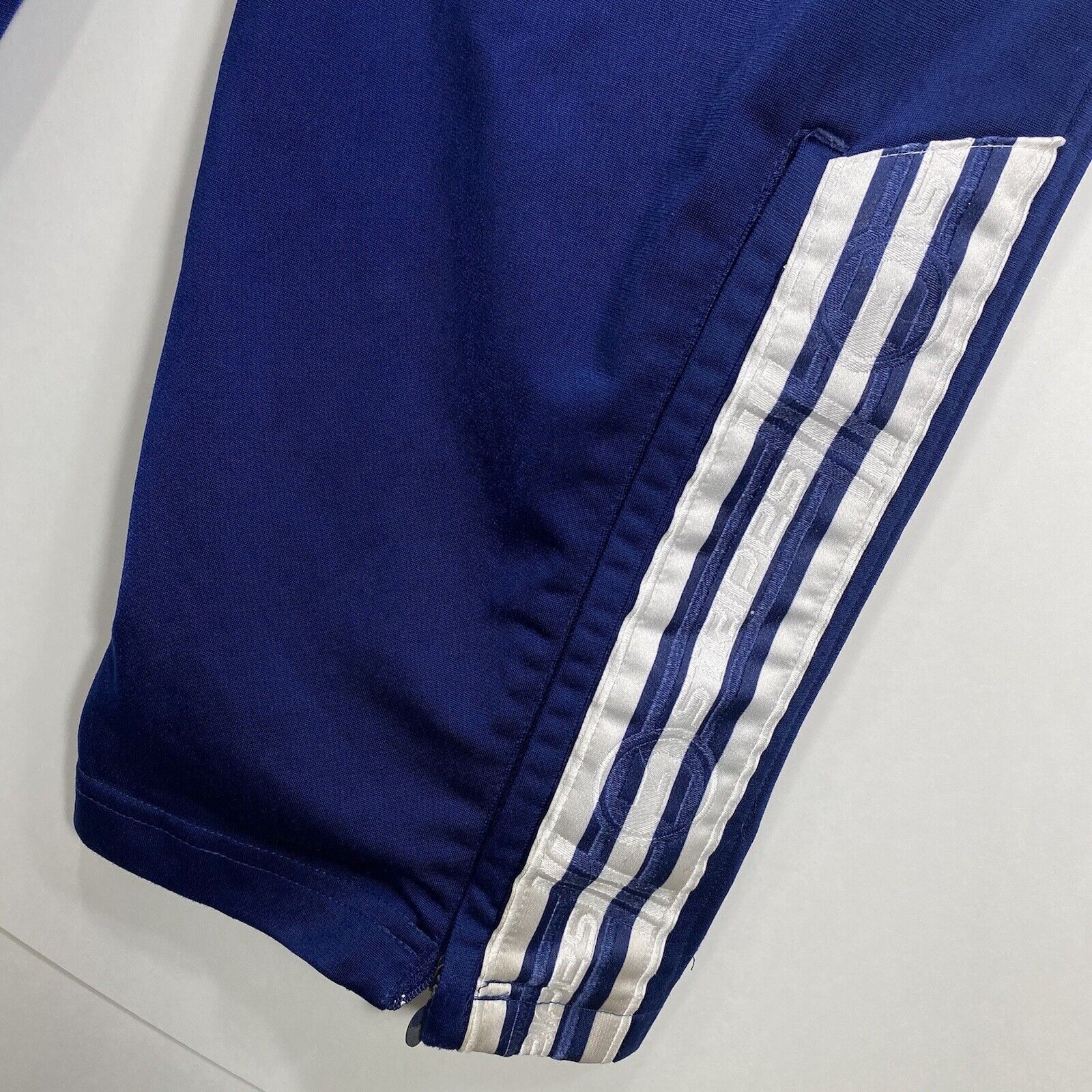 Adidas Vintage Adidas Track Pants Lightweight Athletic Sweatpants Size US 30 / EU 46 - 9 Thumbnail