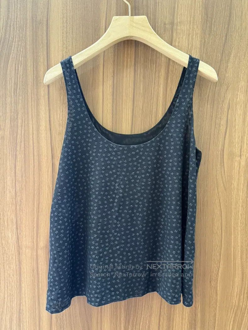 Chanel Chanel 24C black logo star strap vest Size XXS / US 00 / IT 34 - 2 Thumbnail
