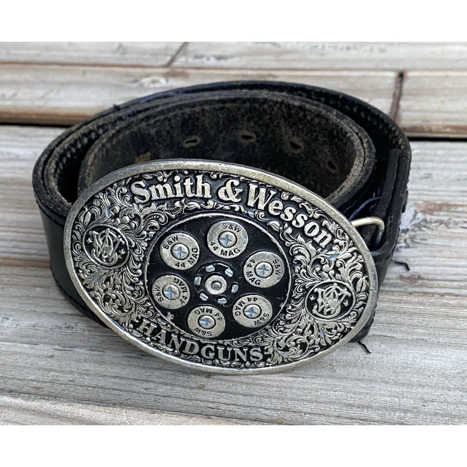 Vintage Vintage Smith & Wesson Handguns .44 Mag Belt Buckle w/ Leather Belt 36 USA Size ONE SIZE - 4 Thumbnail