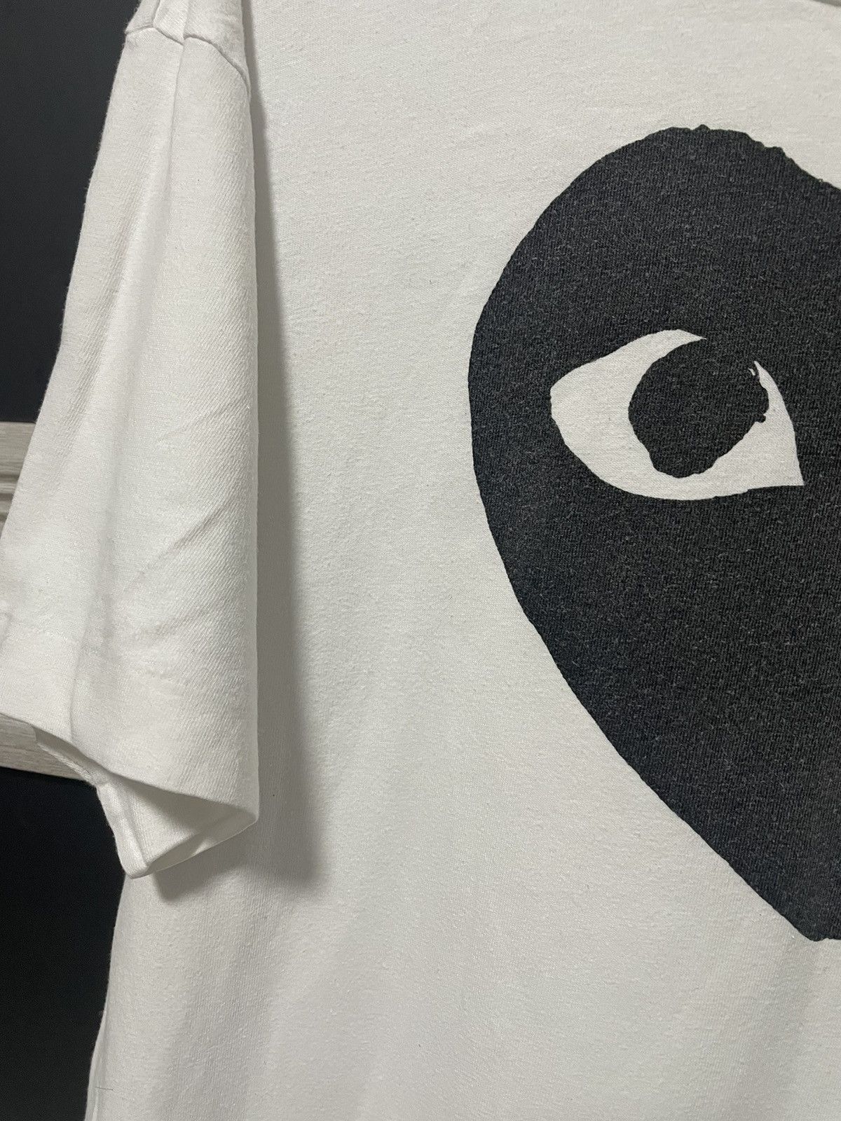 Comme des Garcons × Comme des Garcons PLAY PLAY Comme des Garçons Tee Big Logo Heart T-Shirt Size US XL / EU 56 / 4 - 5 Thumbnail