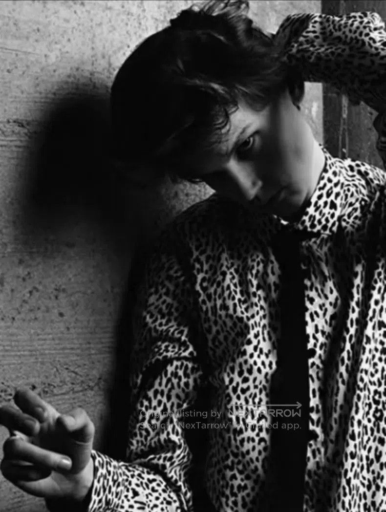 Saint Laurent Paris Saint Laurent Paris Size 37 White Leopard Print Men's Shir Size US XS / EU 42 / 0 - 3 Thumbnail