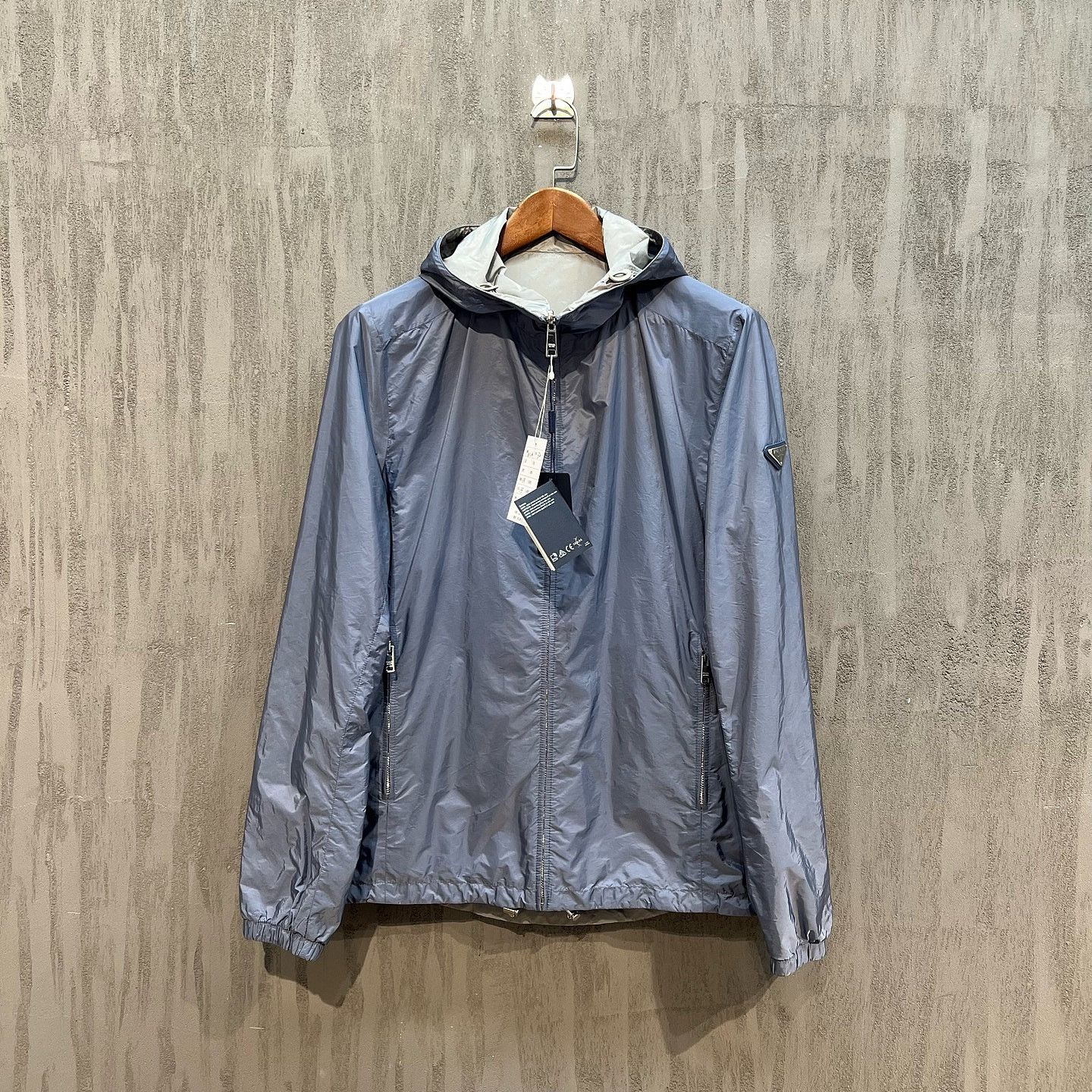 Prada Prada Reversible Nylon Jacket Size L Size US L / EU 52-54 / 3 - 1 Thumbnail